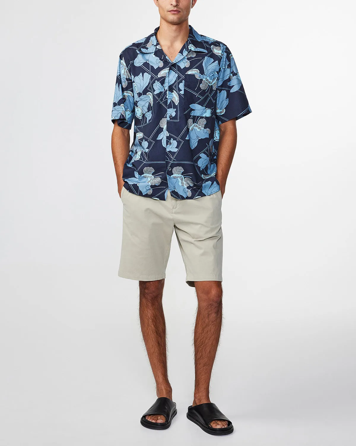 5656 Julio S/S Navy Blue Allover Print
