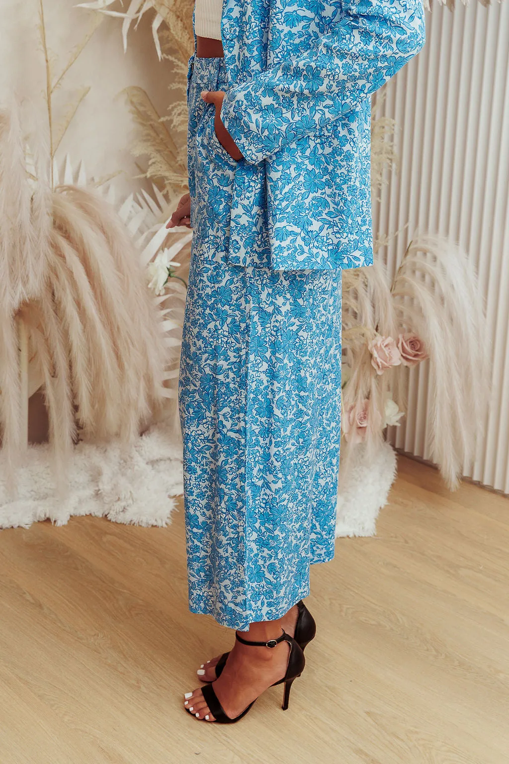 Alicia Pants - Blue Floral