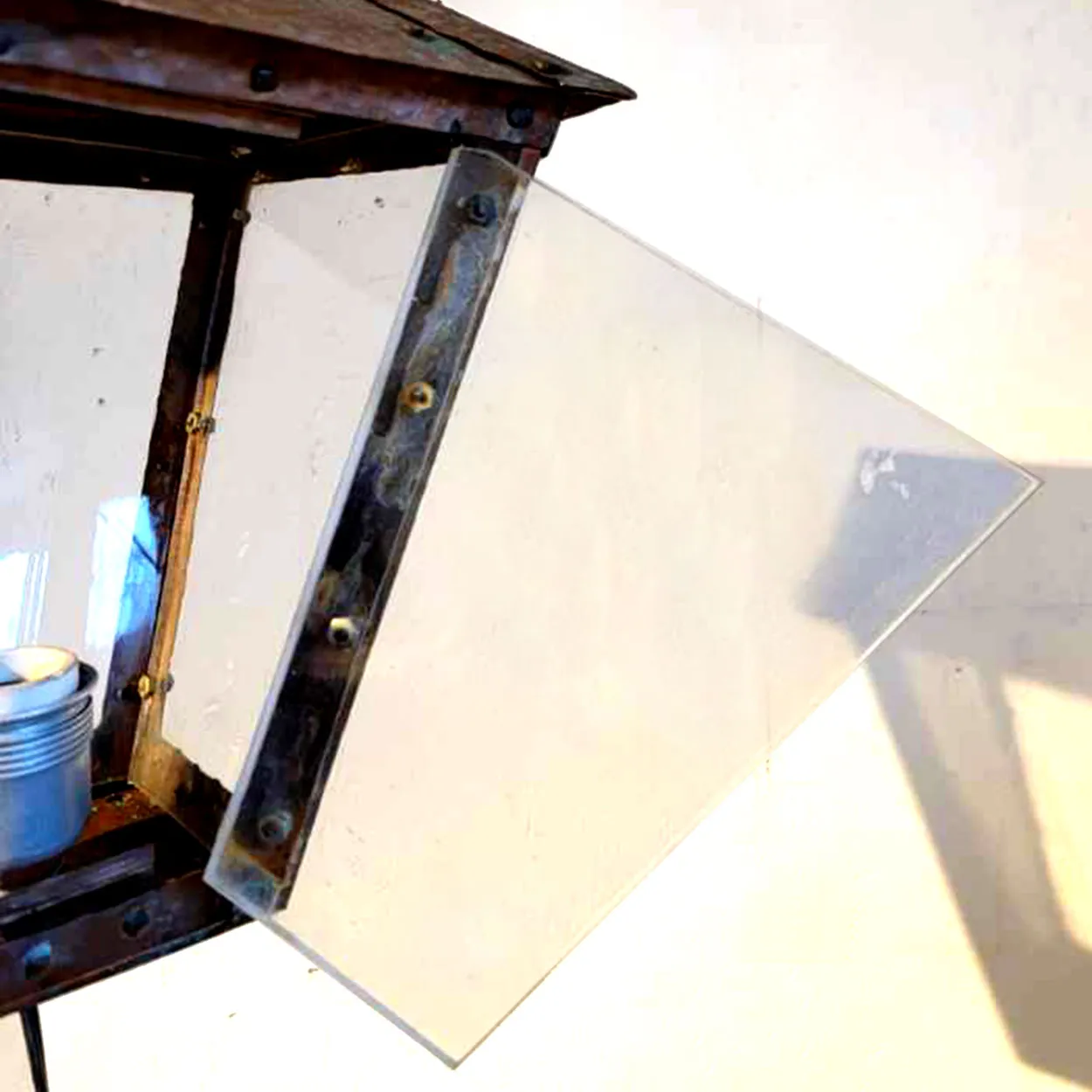 American Arts and Crafts Hammered Copper and Glass One-Light Post or Pendant Lantern