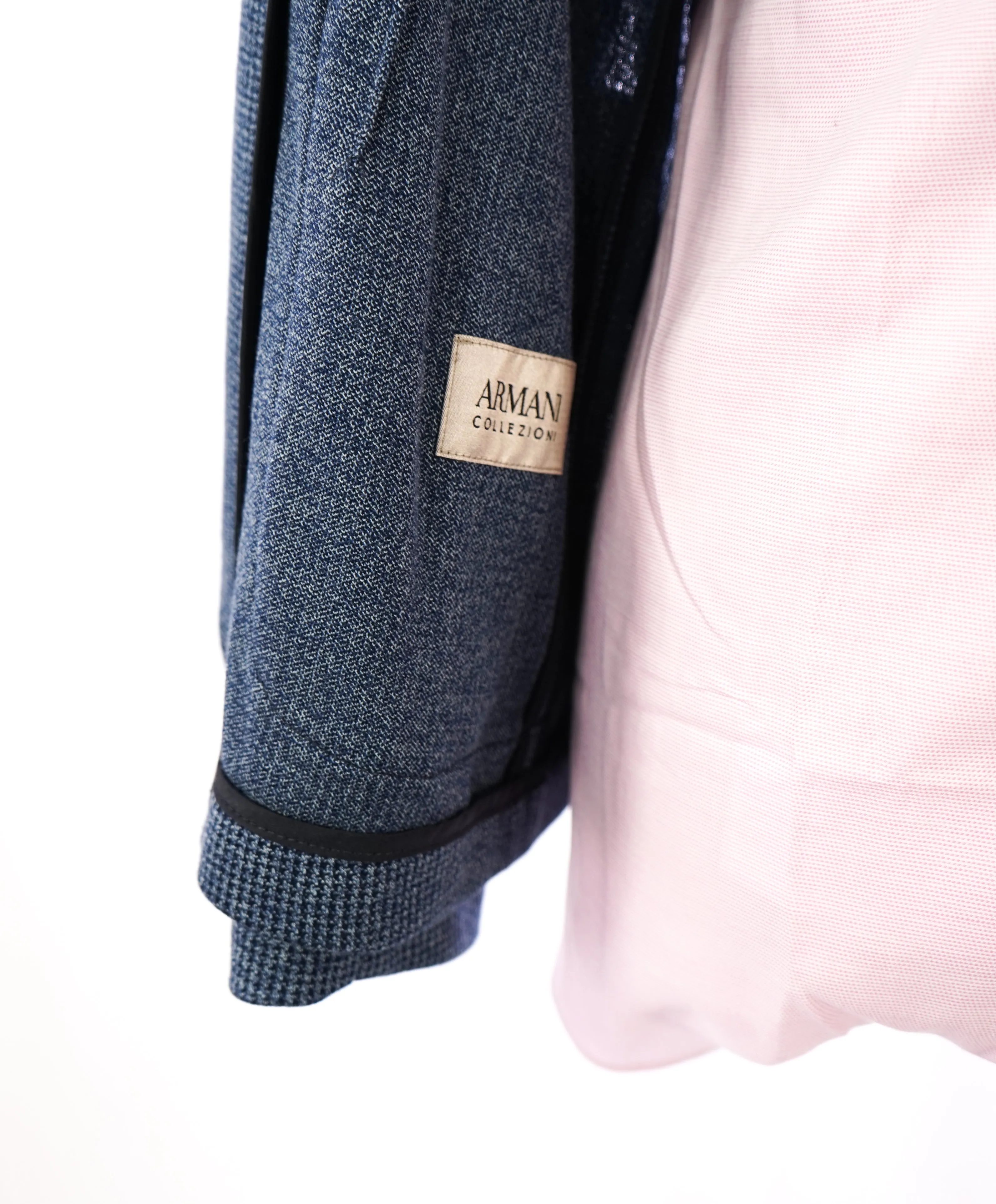 ARMANI COLLEZIONI - Unlined Blue Houndstooth Slim Updated Cotton Blazer - 42R