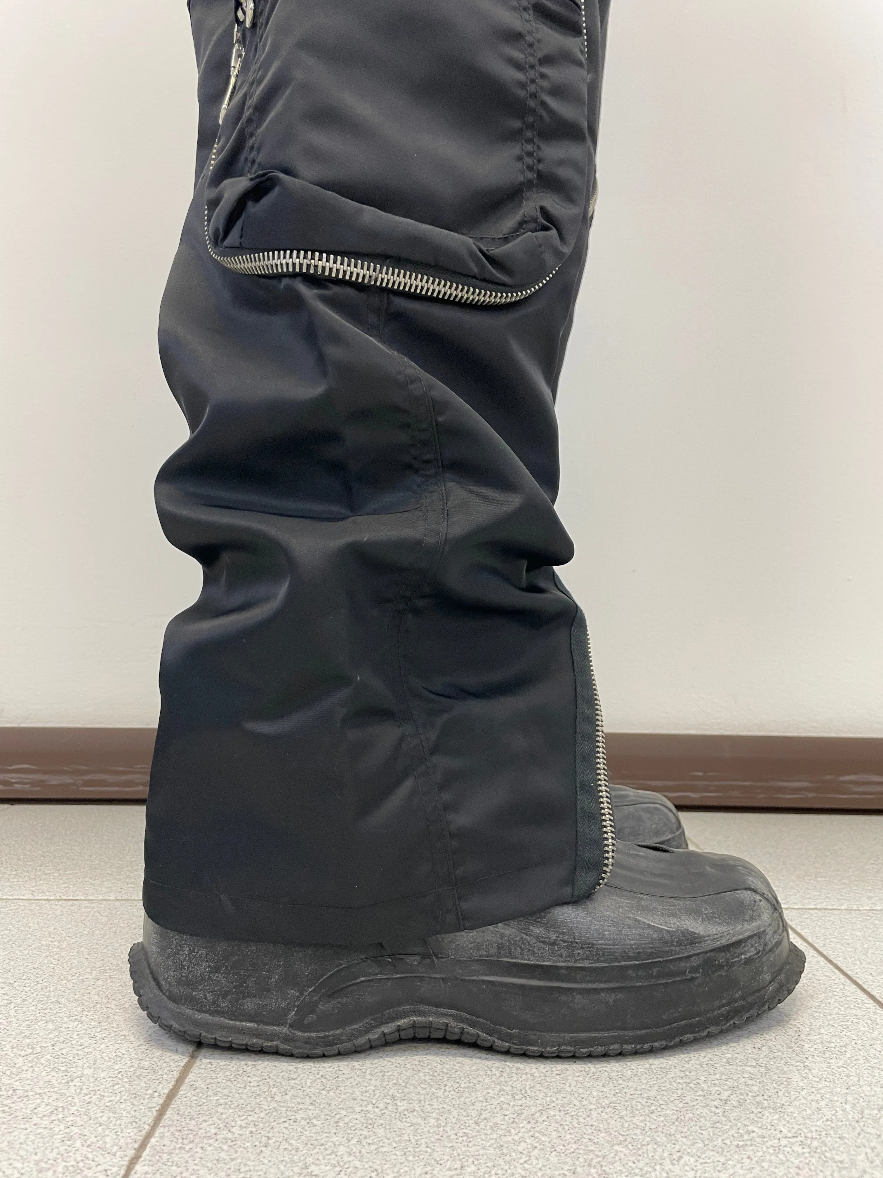 AW2003 D&G tornado cargo pants