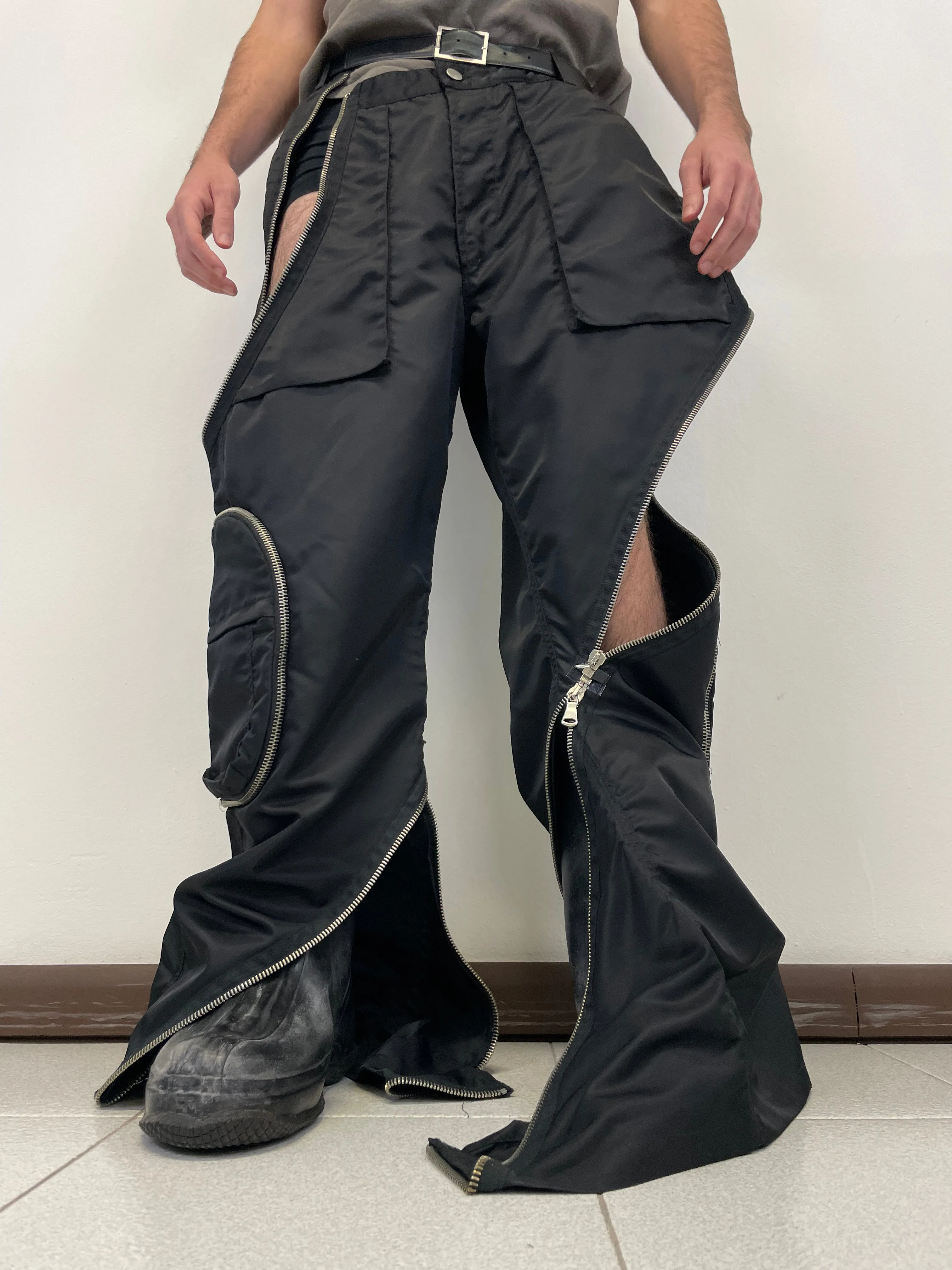 AW2003 D&G tornado cargo pants