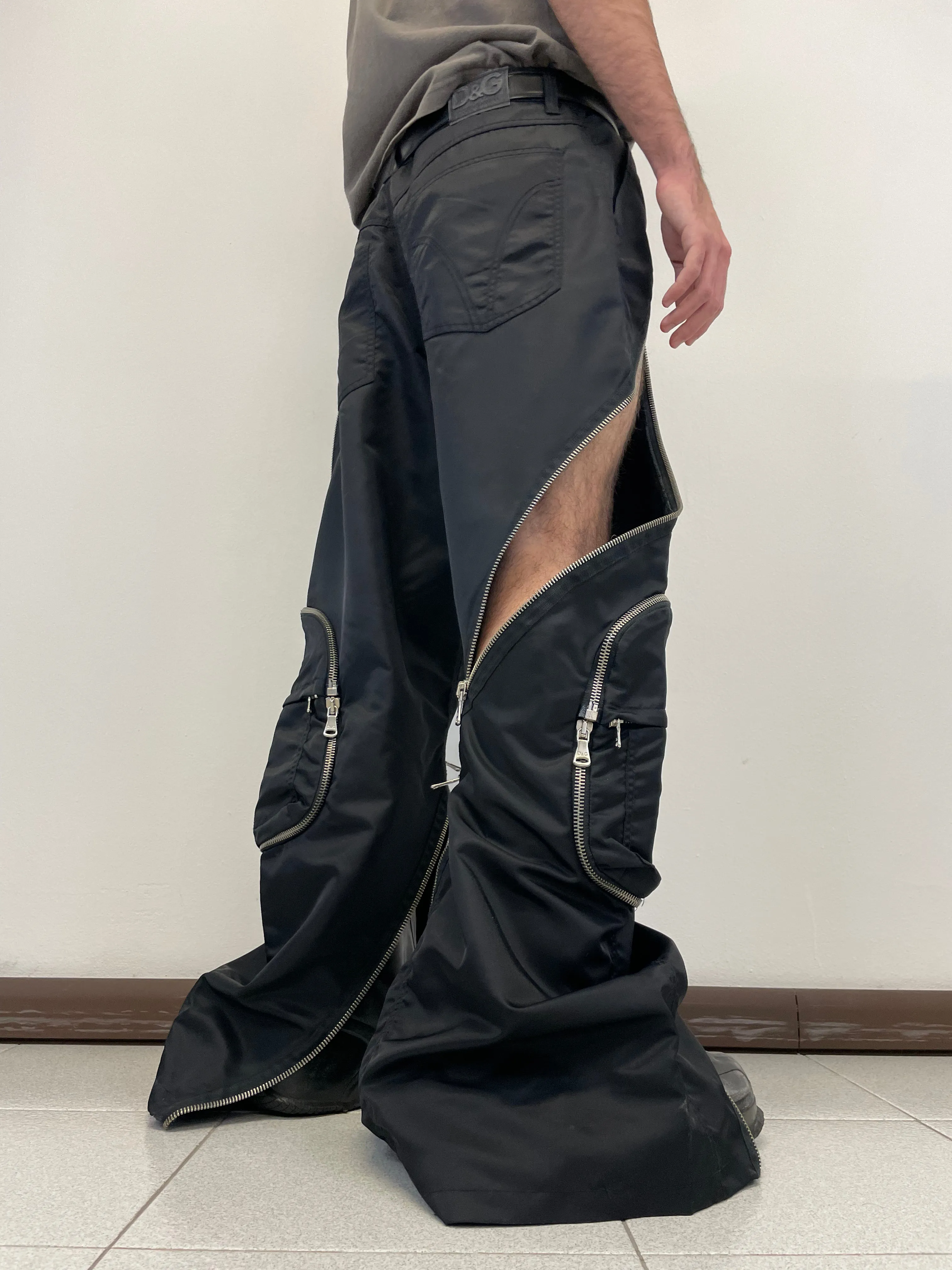 AW2003 D&G tornado cargo pants