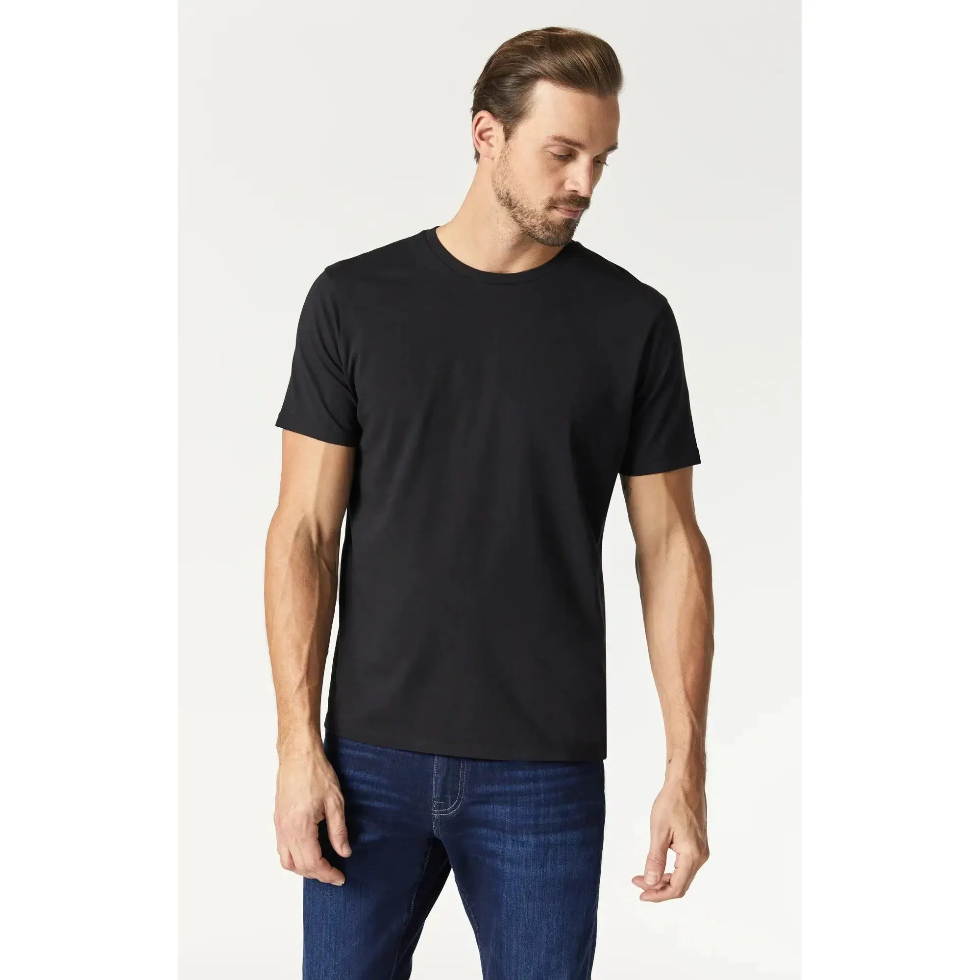 BASIC CREW NECK TEE