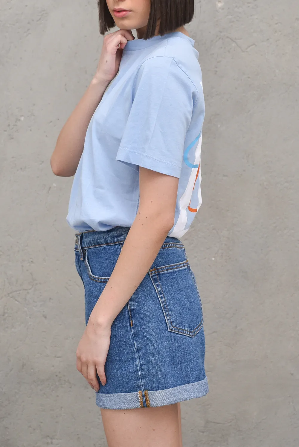 Basic Tee - Light Blue