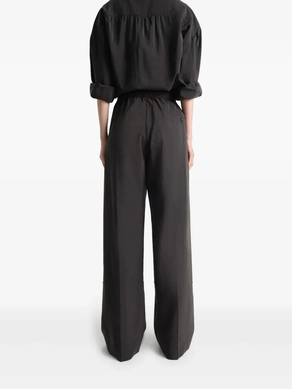 belted relaxed pants