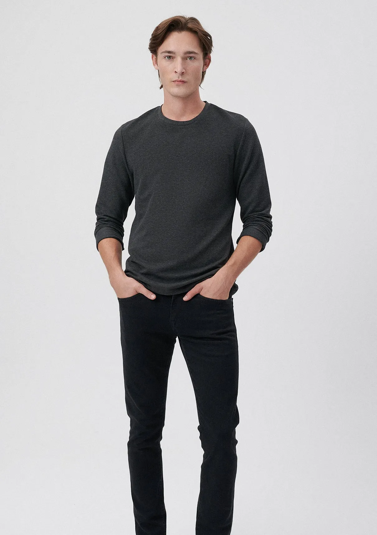 Black Basic Tee
