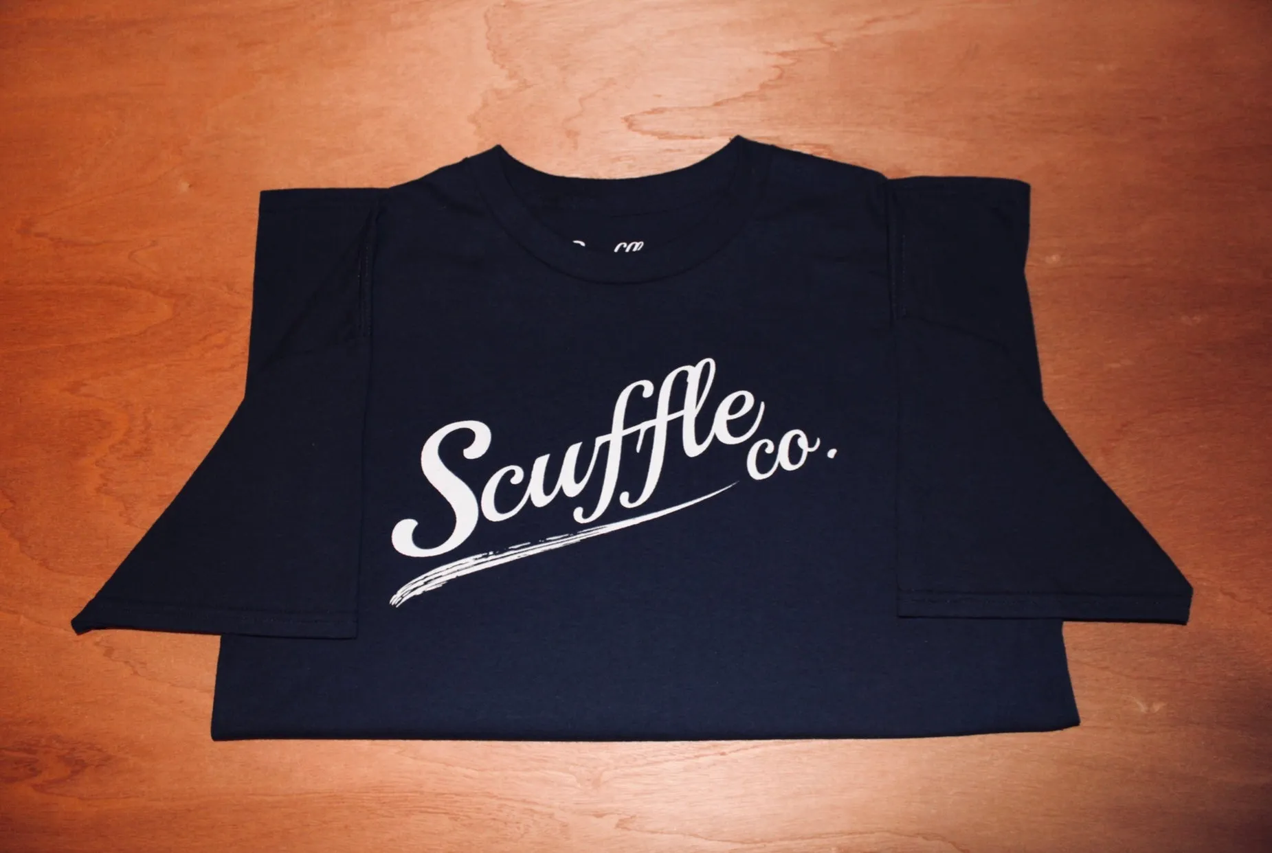 CLEAN CUT TEE