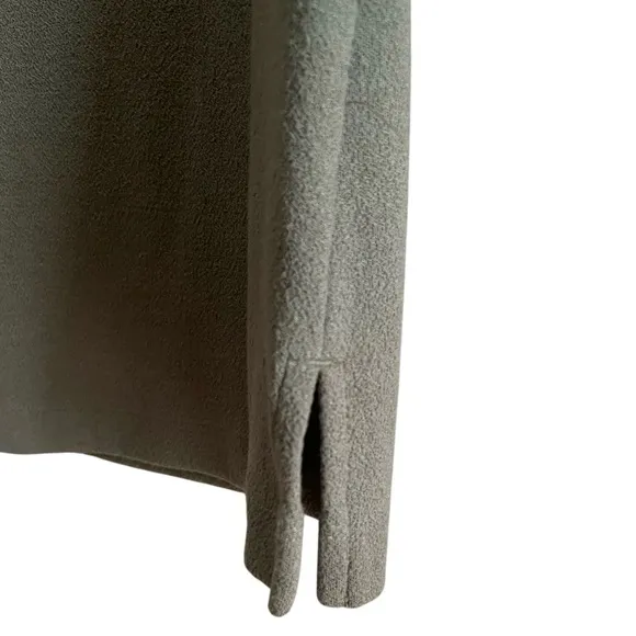 Club Monaco | Mock Neck Olive Green Tee | Women’s Size Medium