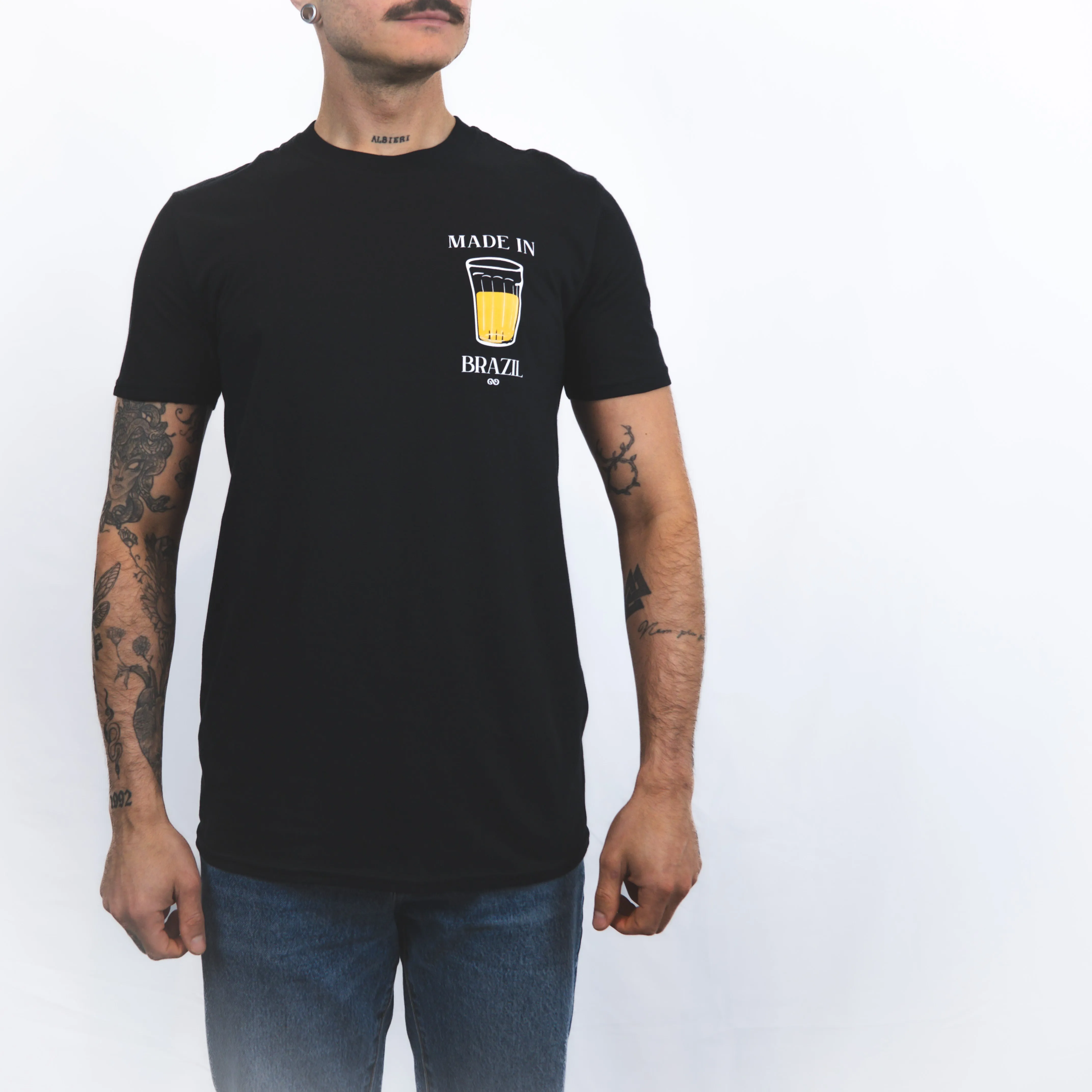 Copo Americano Basic Black Unisex T-shirt