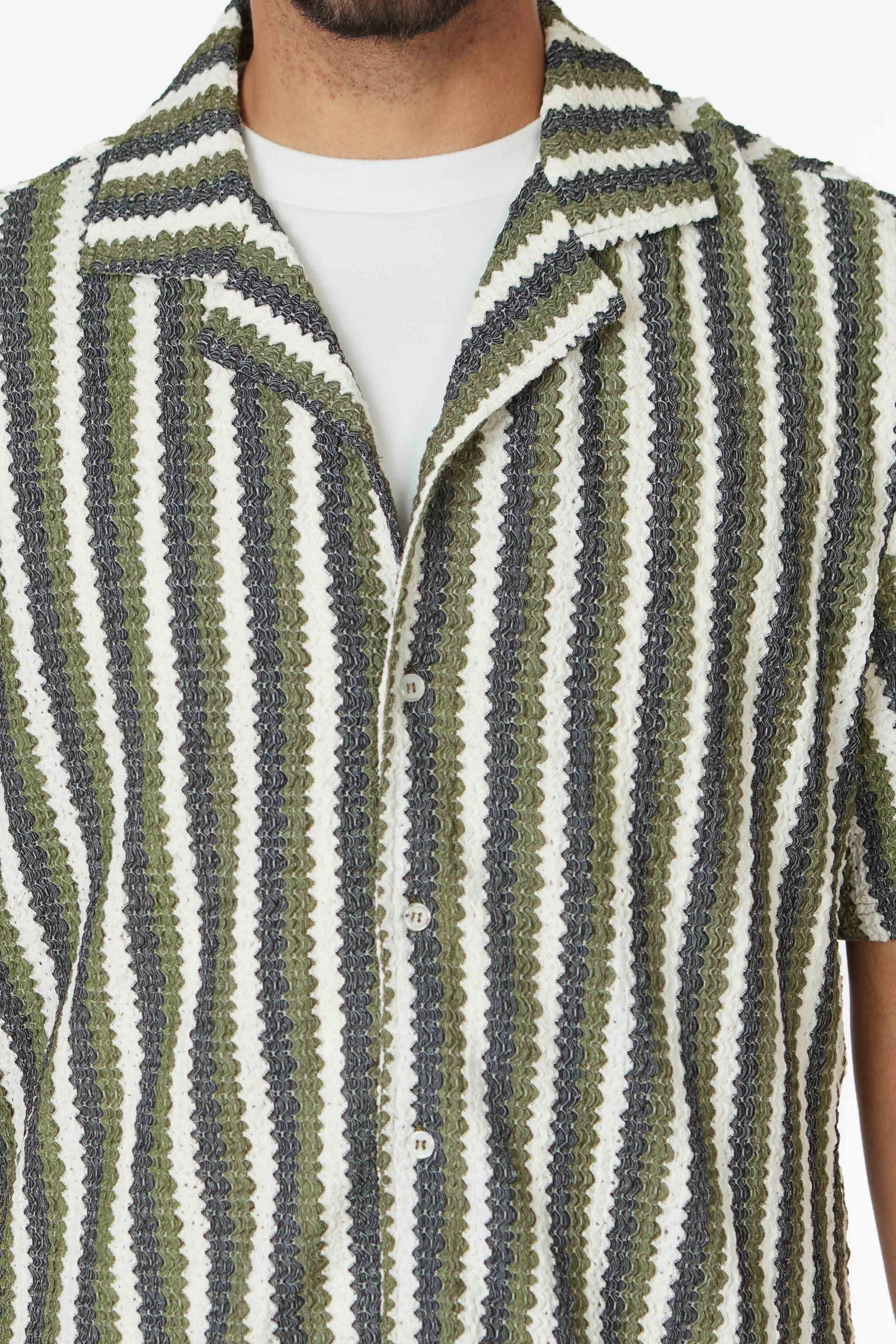 Crochet/Textured Short Sleeve Men's Shirt