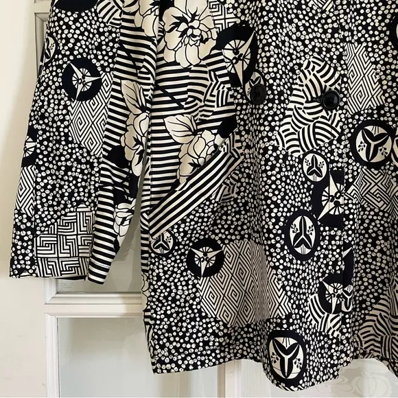 Escada black &amp; white graphic print blazer 100% cotton women's 34 / 4 / small S