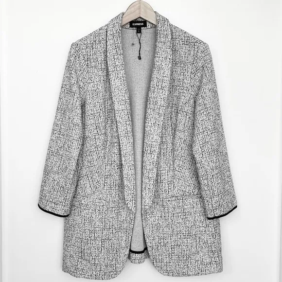 Express Blazer Relaxed Fit Soft Tweed Stretch 3/4 Sleeve 2 Front Pockets Gray