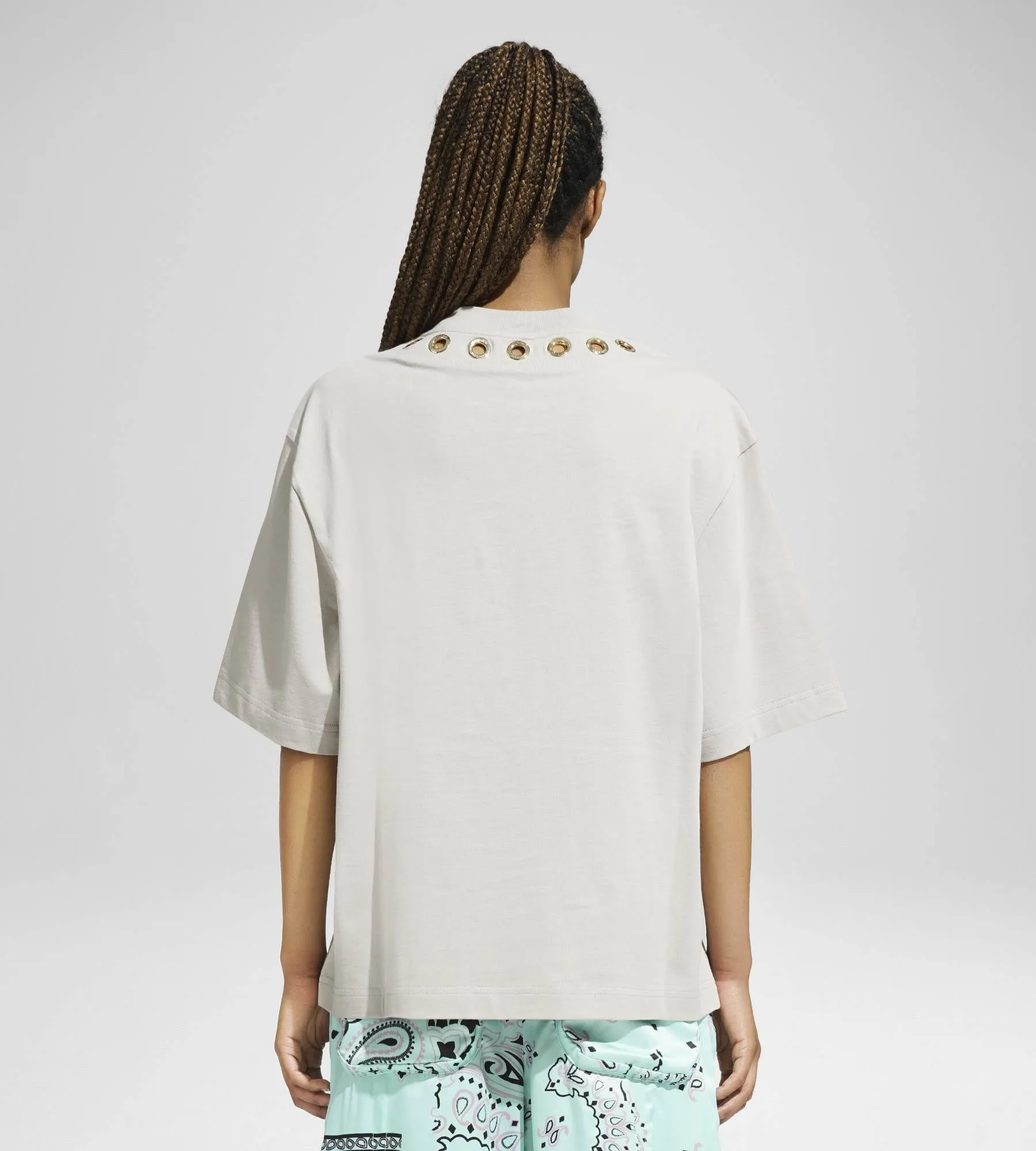 EYELETS TEE