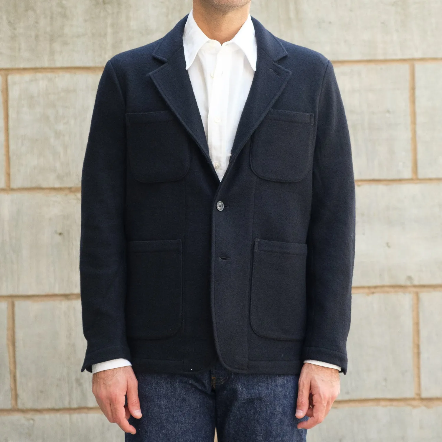 Field Blazer 19 Micron Wool in Black
