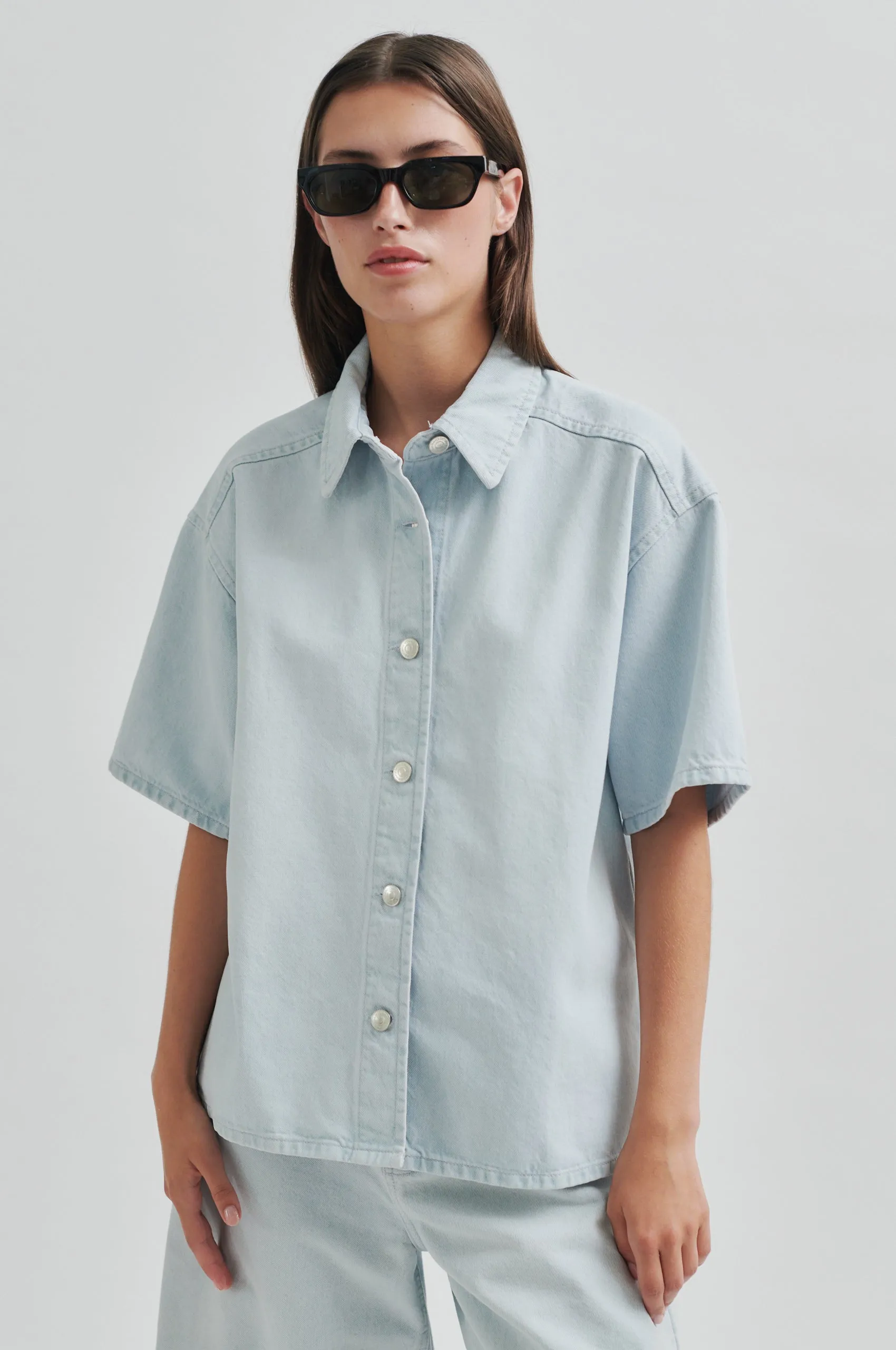 Fira Shirt