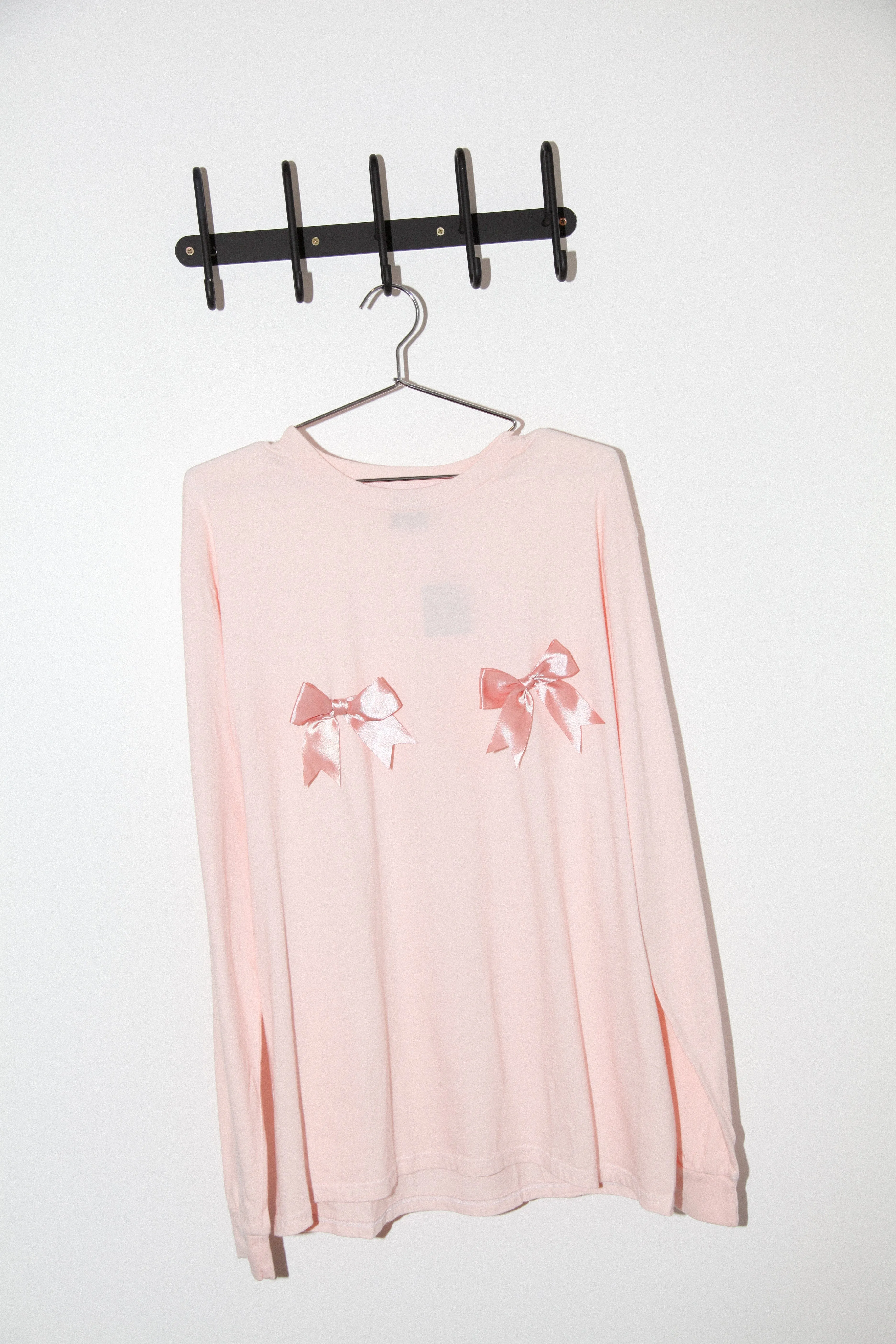 Gemma Longsleeve Top in Rosewater with Bows