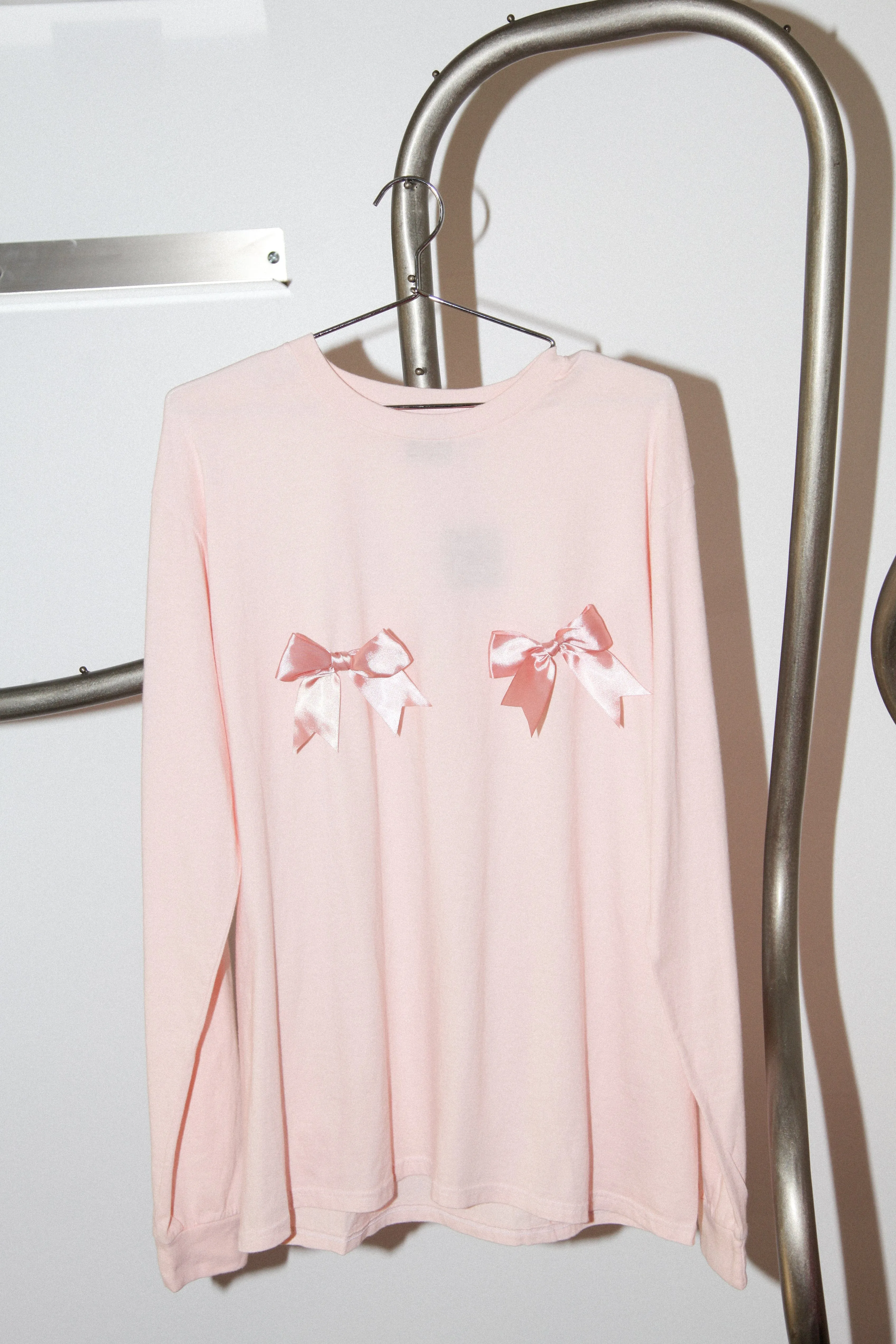 Gemma Longsleeve Top in Rosewater with Bows
