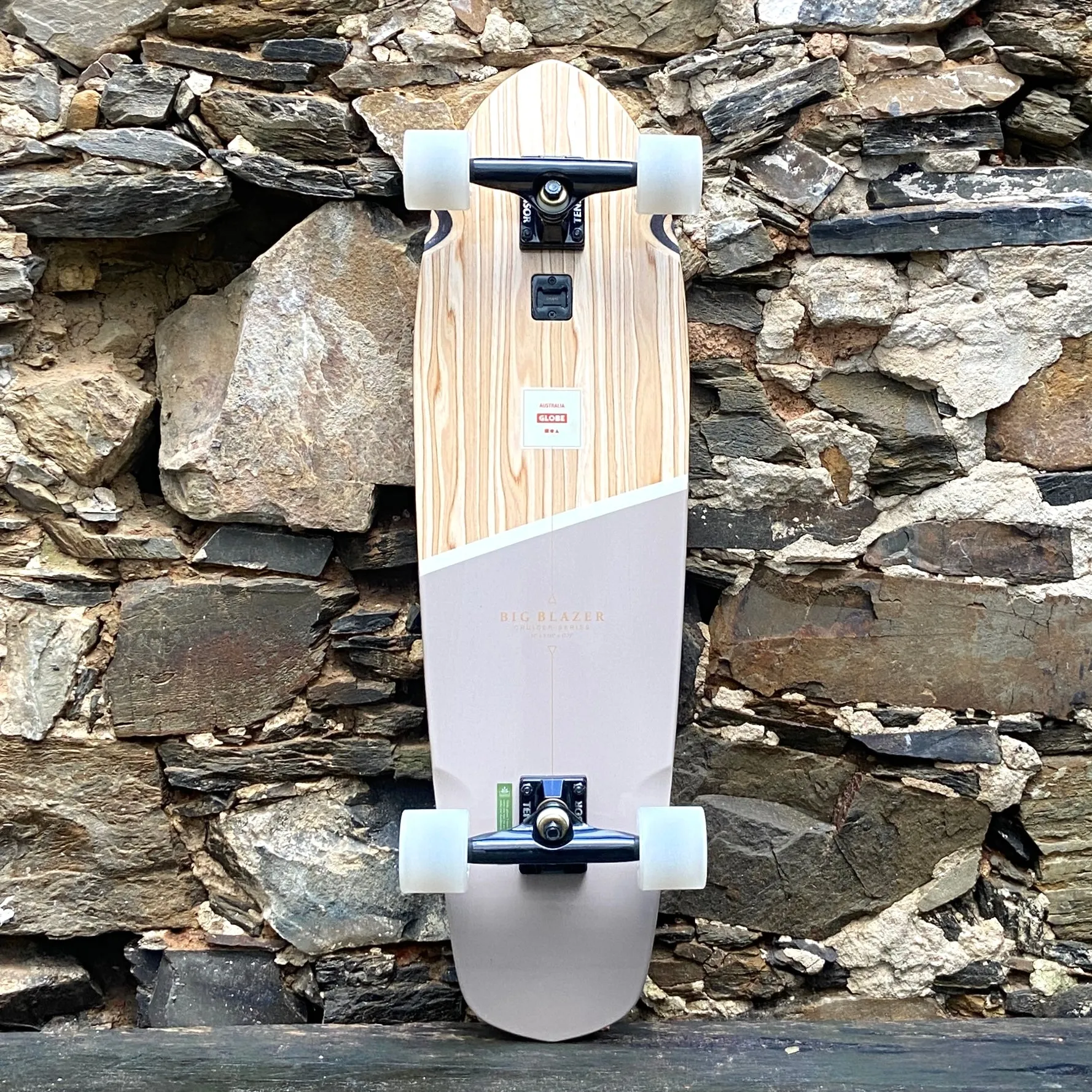 GLOBE   BIG BLAZER CRUISERBOARD - OLIVEWOOD/STONE - 32"