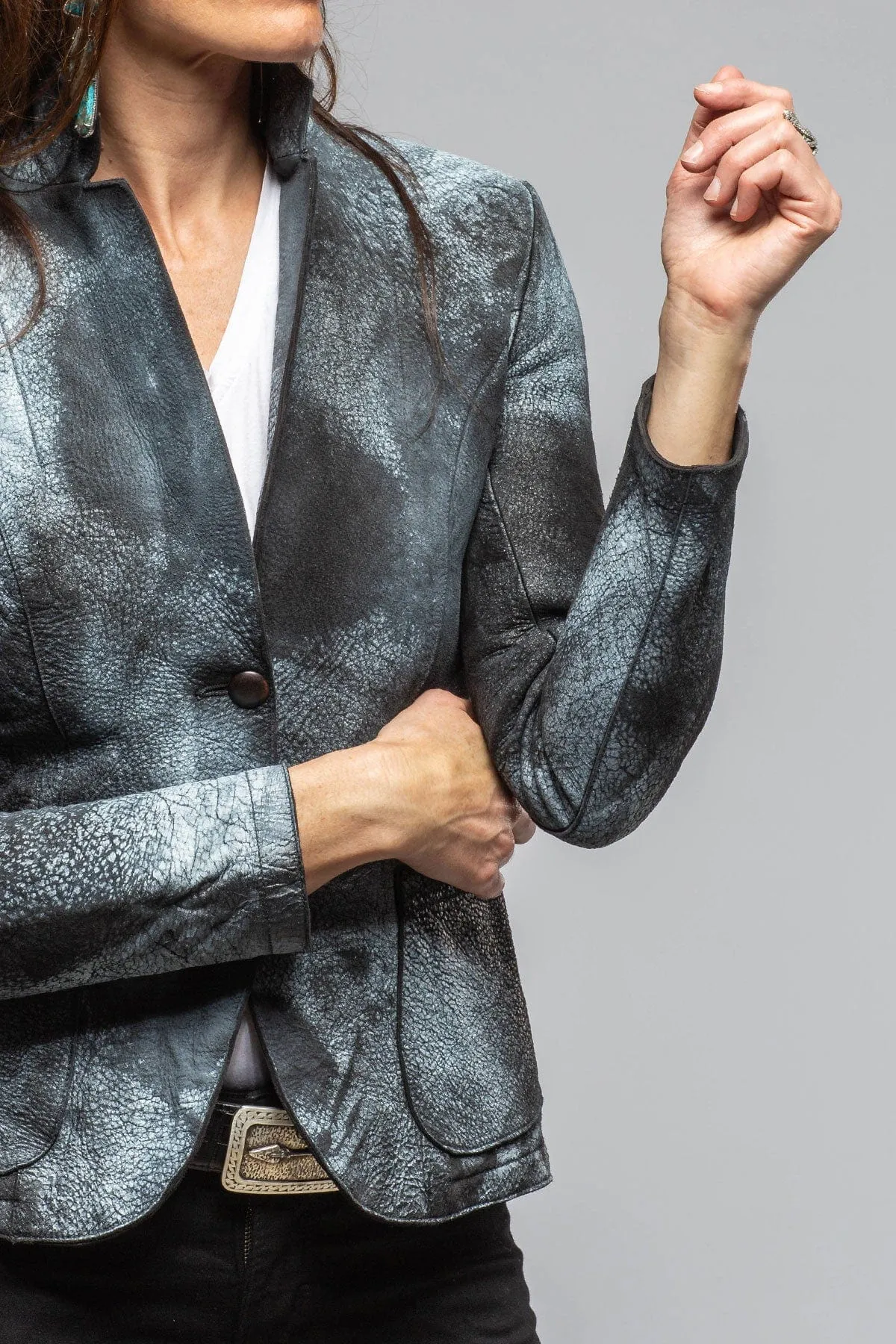 Greta Distressed Leather Blazer In Charcoal