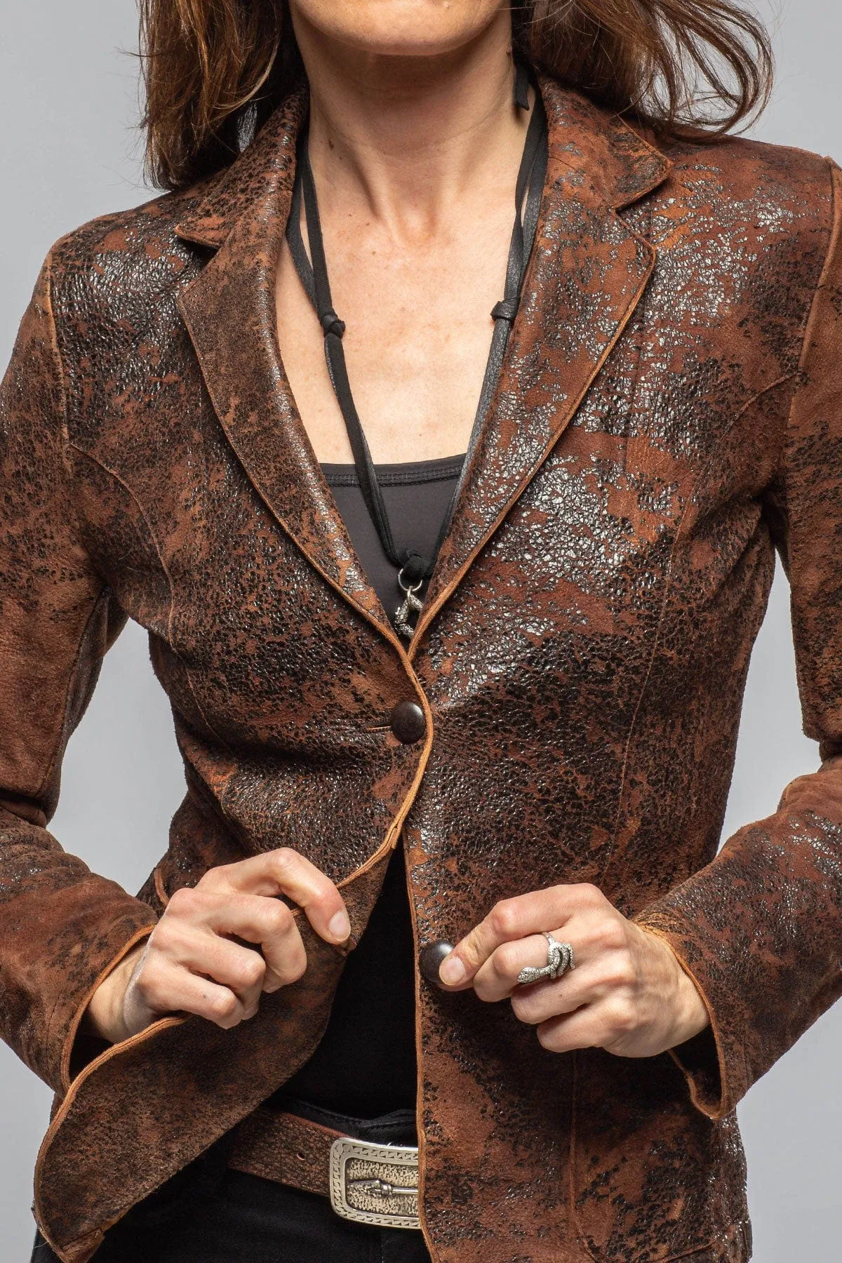 Greta Distressed Leather Blazer In Tobacco