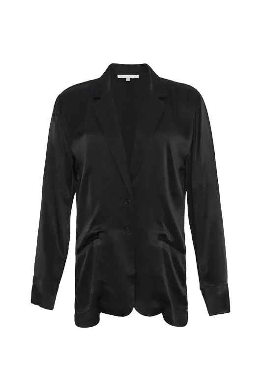 Hayley Blazer