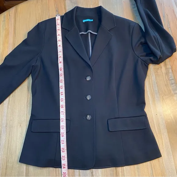 J. McLaughlin Wm. Sz 8 Knit Classic Black Blazer Unlined 3 Button Single Breast