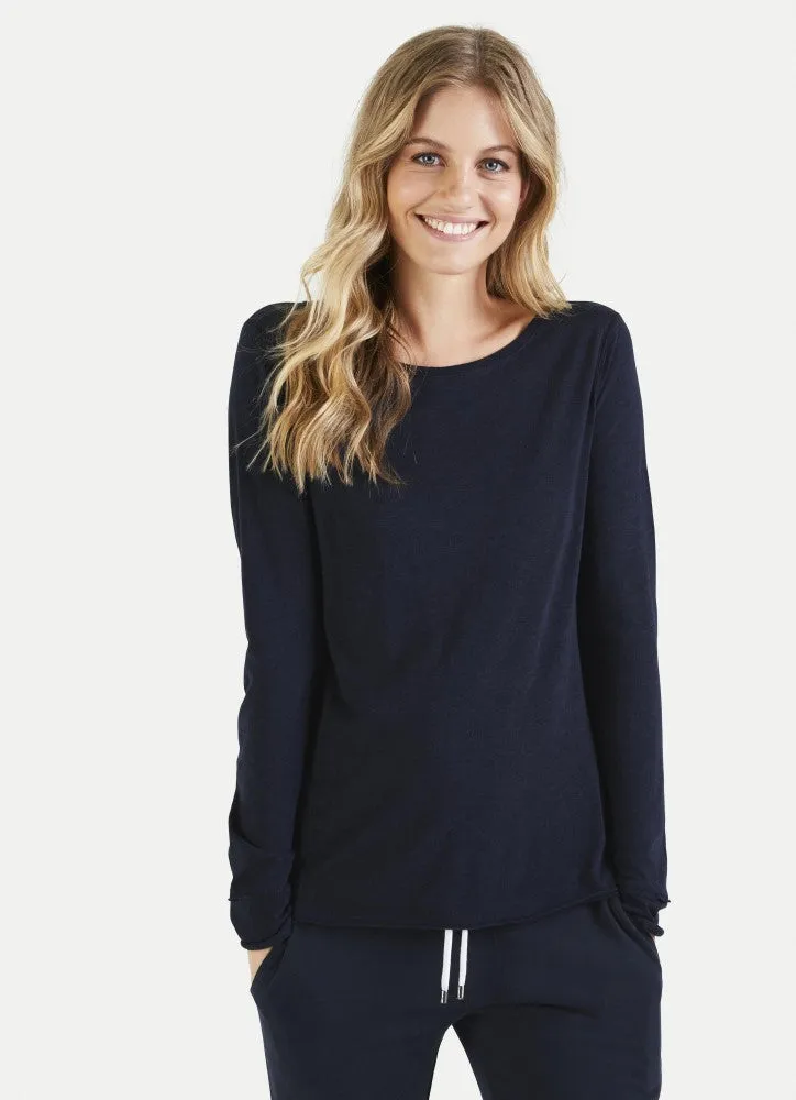 Juvia Long Sleeve  Crew Neck Tee J81500113