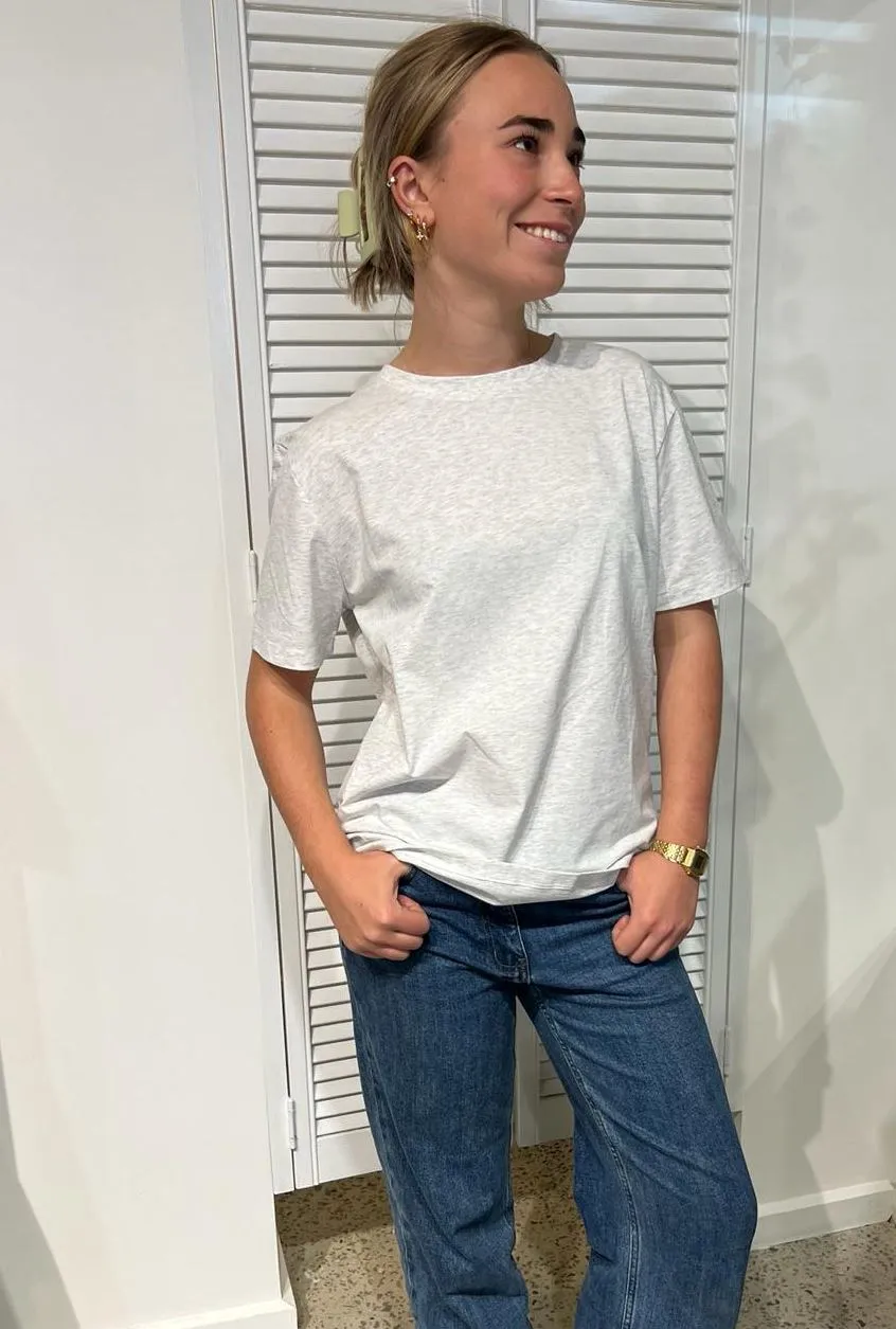 LITTLE LIES Athens Tee - Grey