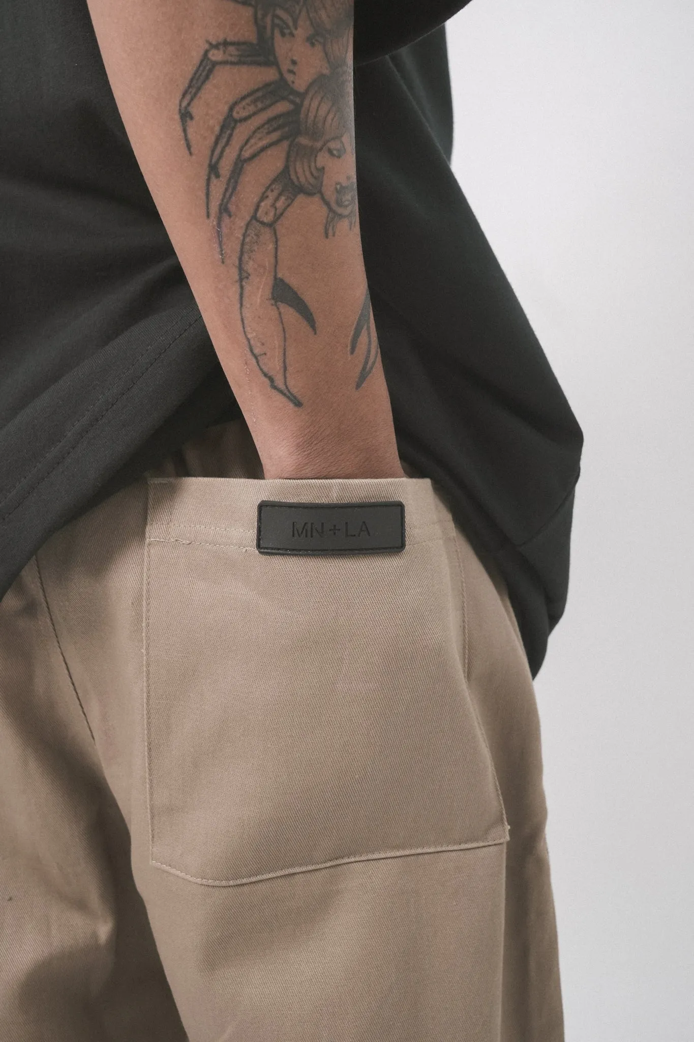 LOUNGE PANTS IN CHAMPAGNE