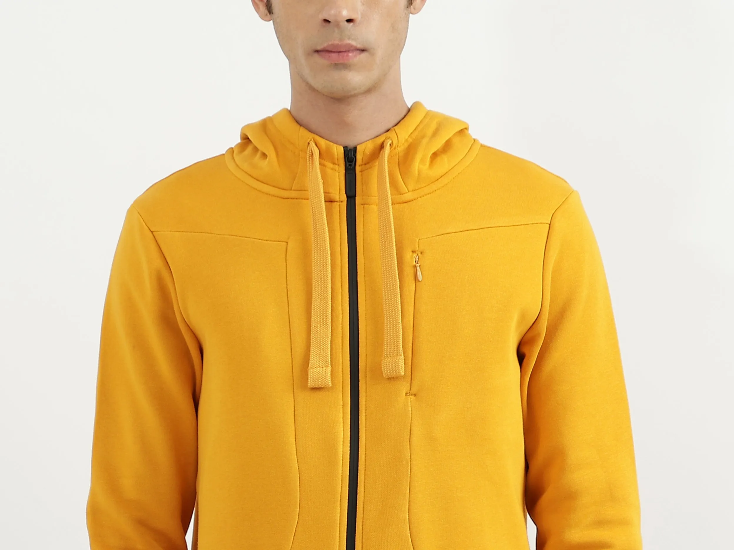 Men Solid Hooded Neck Sweatshirt
