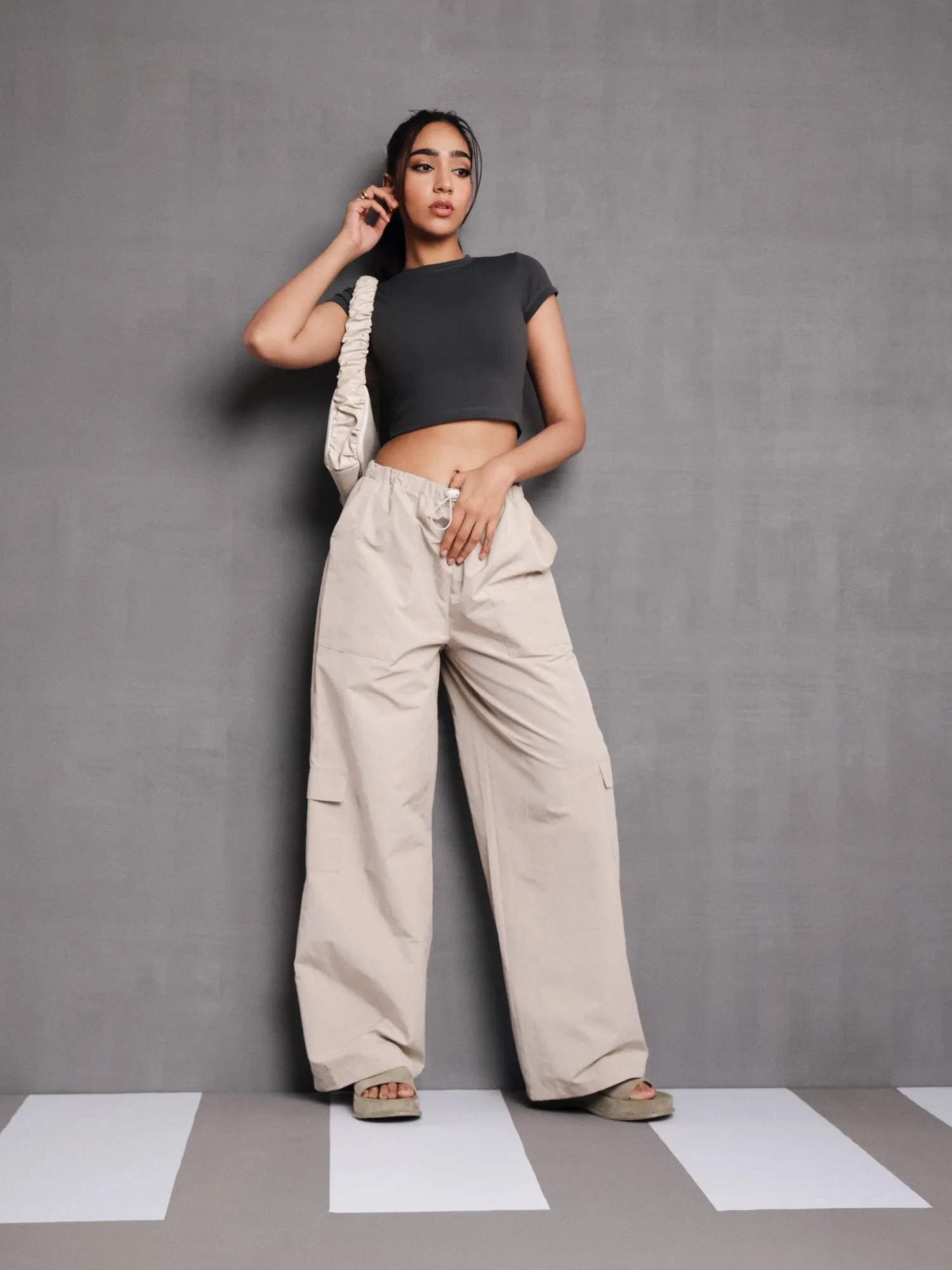 Mid Waist Baggy Pant