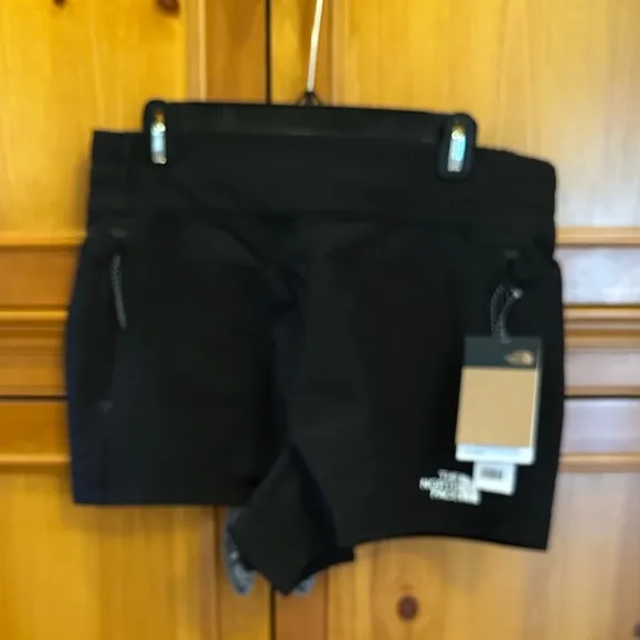 NORTH FACE women’s Tekware™ Grid Shorts