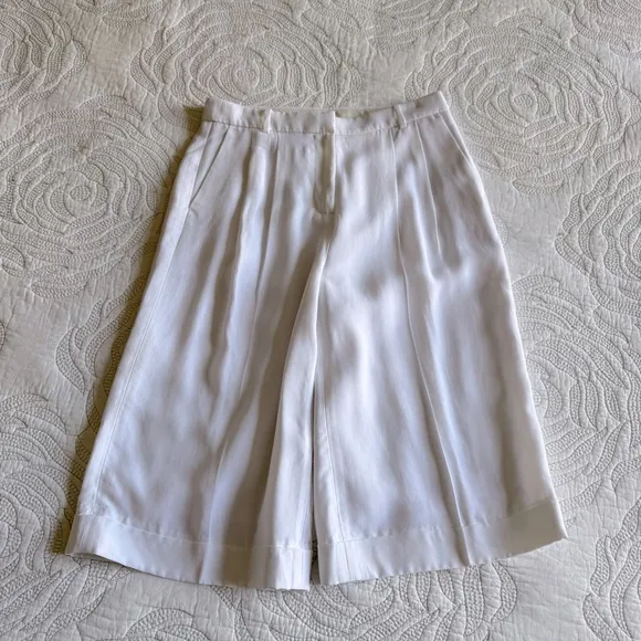 NWT - J. Crew - Long Pleated Trouser Short in Drapey Viscose - White