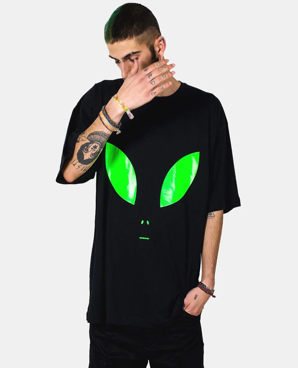 OVERSIZE ALIENATE T-SHIRT