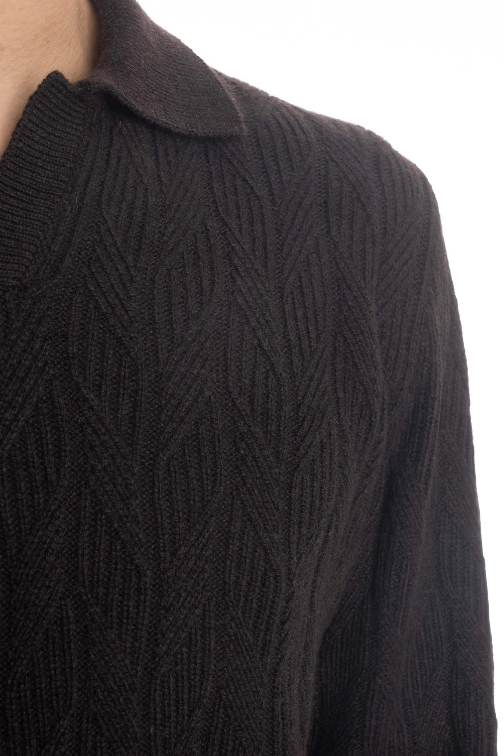Polo open collar in lana di agnello