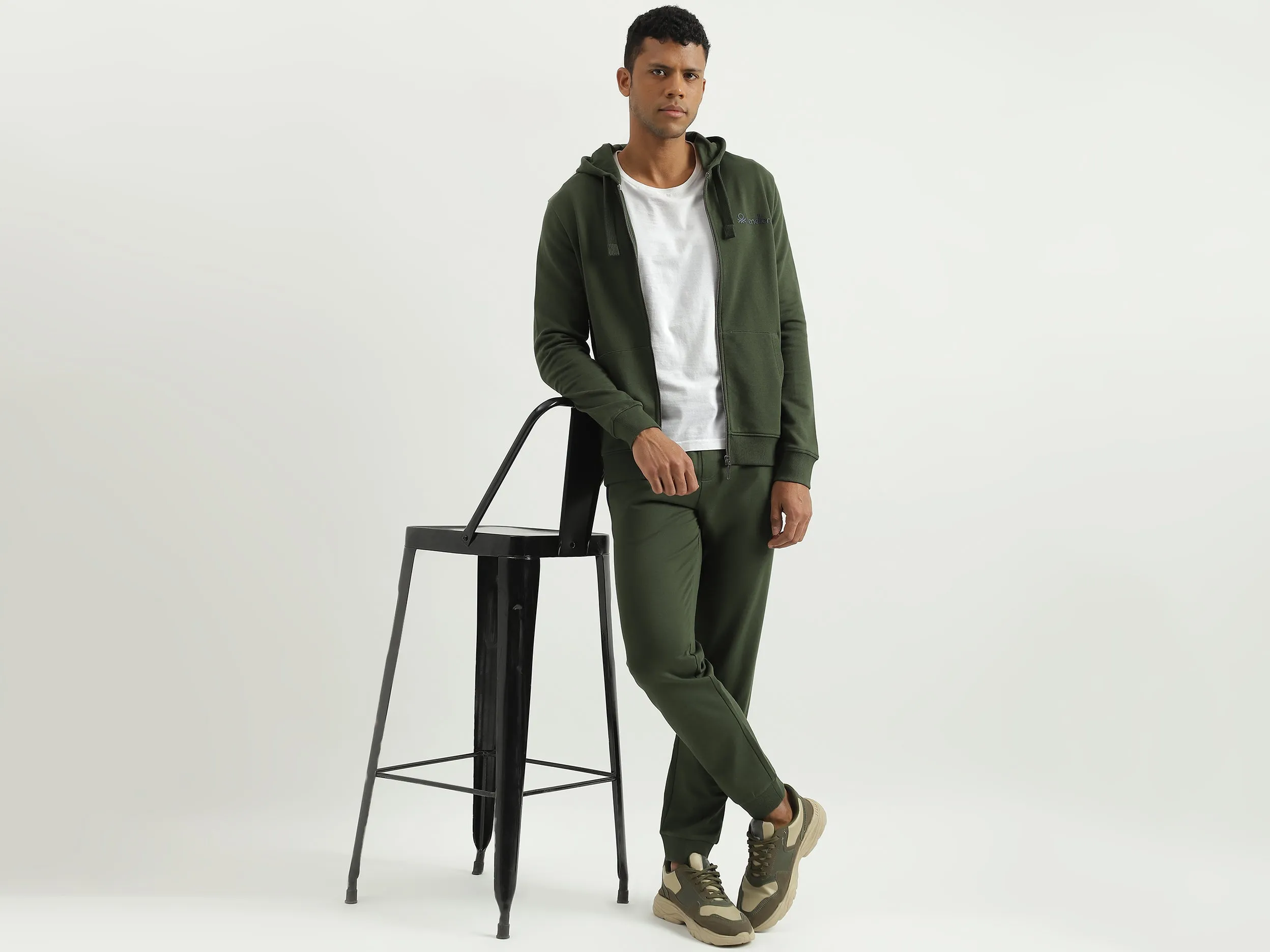 Regular Fit Hooded Solid Sweatshirt