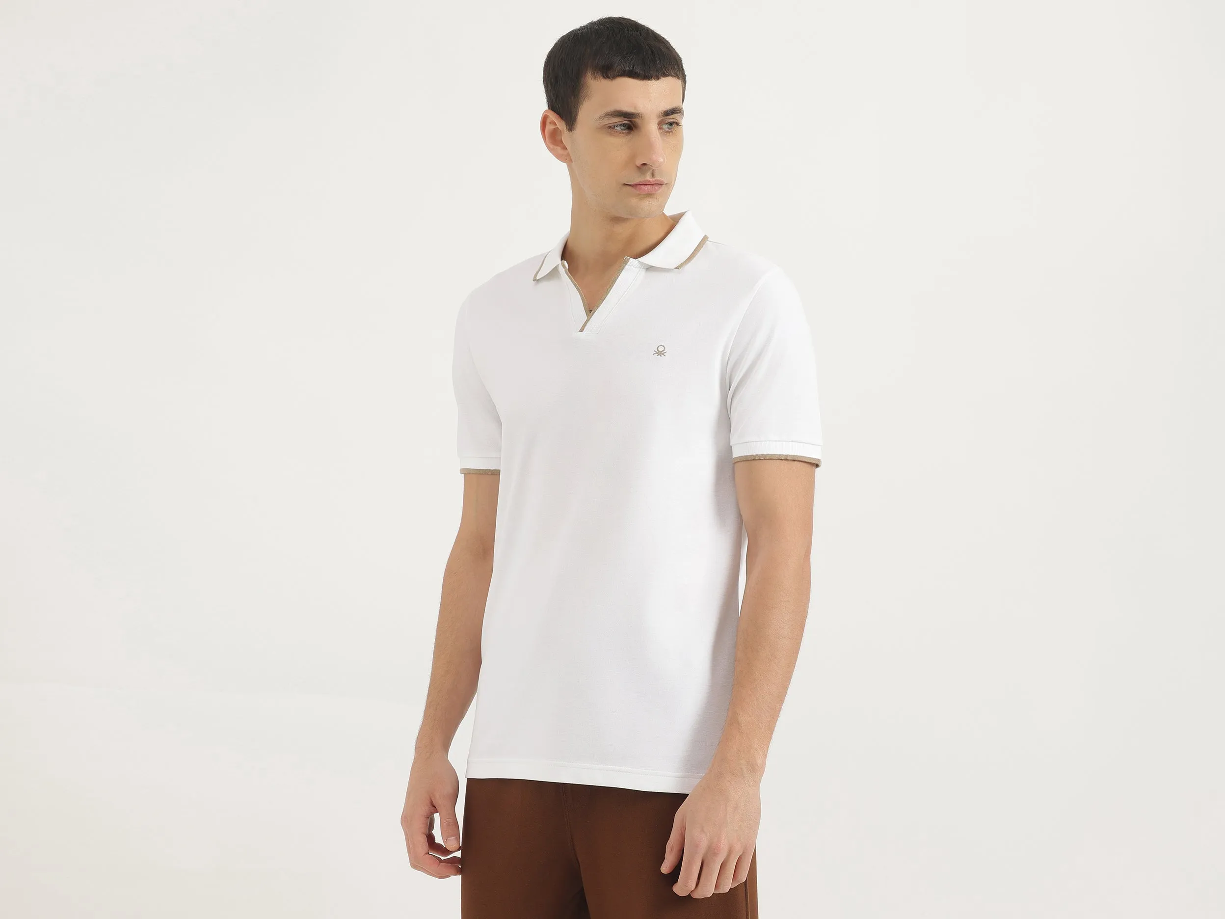 Regular Fit Johny Collar Solid Tshirt