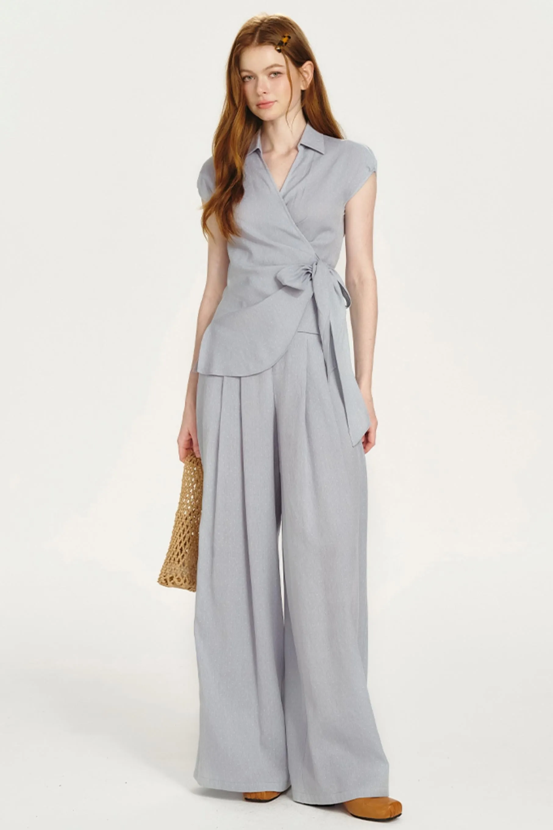 Relaxed Linen Set-Up