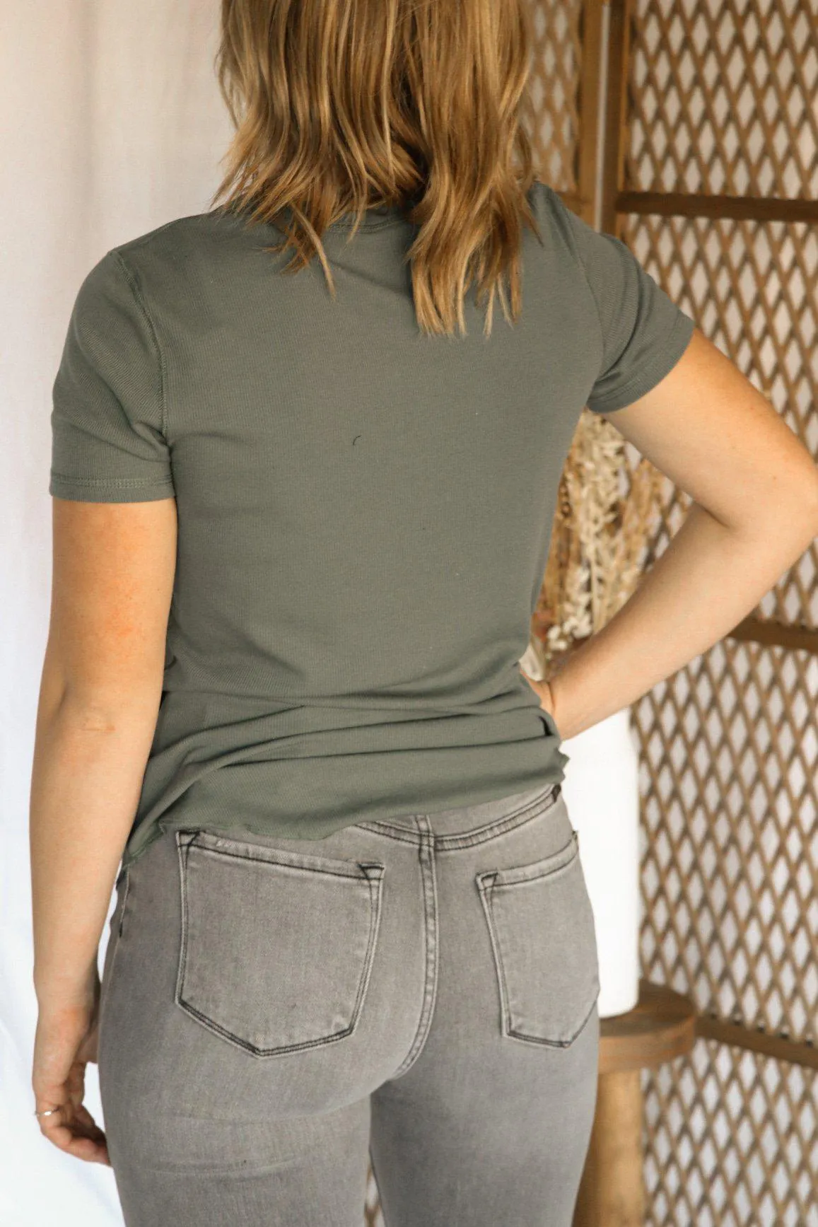 Ribbed Basic Tee