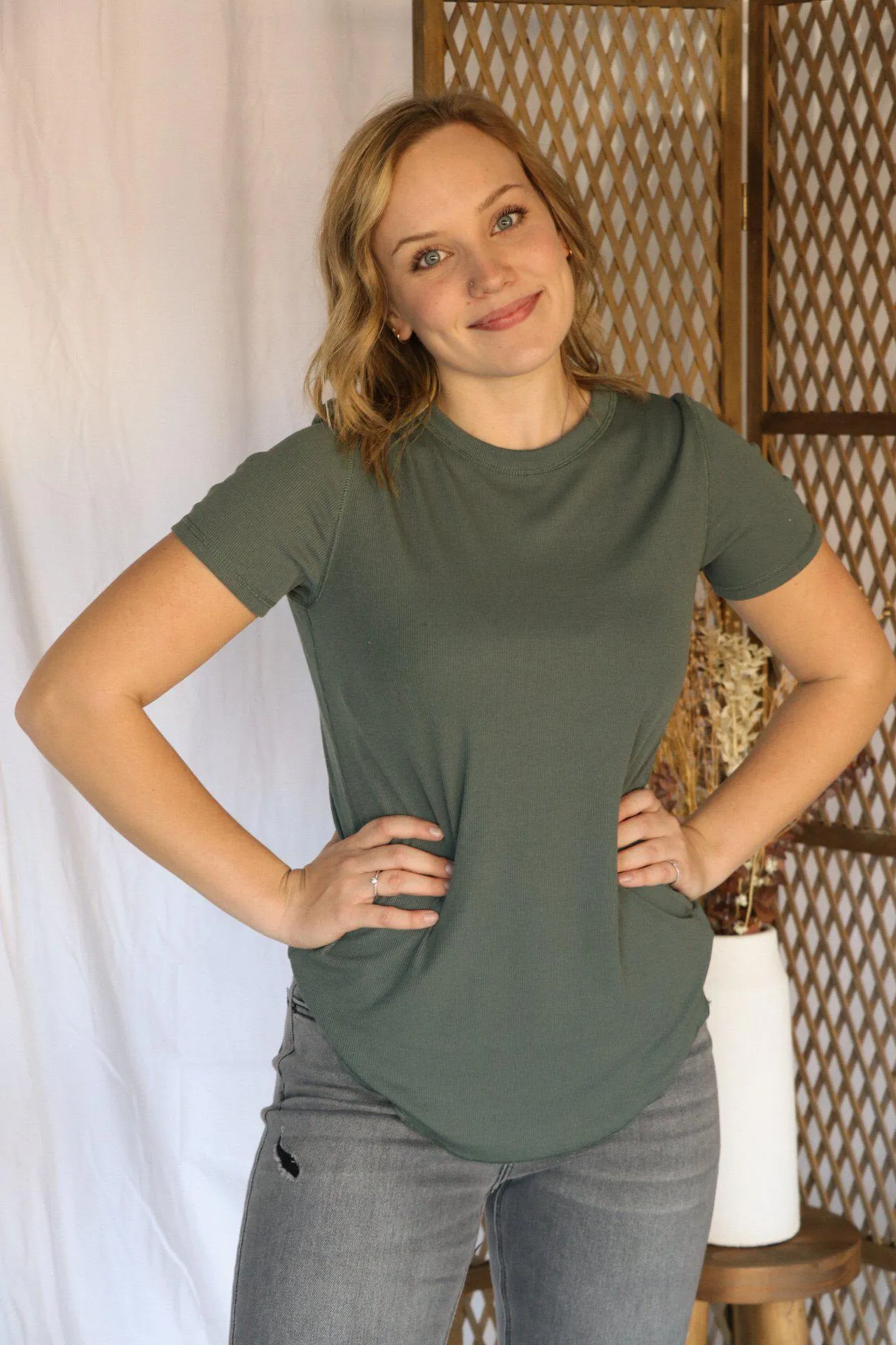Ribbed Basic Tee