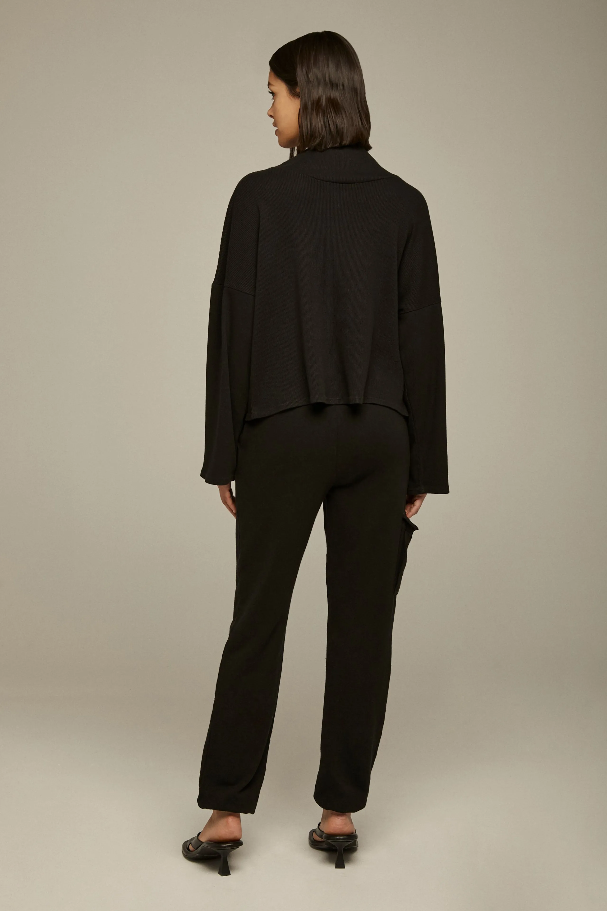 Ribbed Oversized Turtleneck Pullover