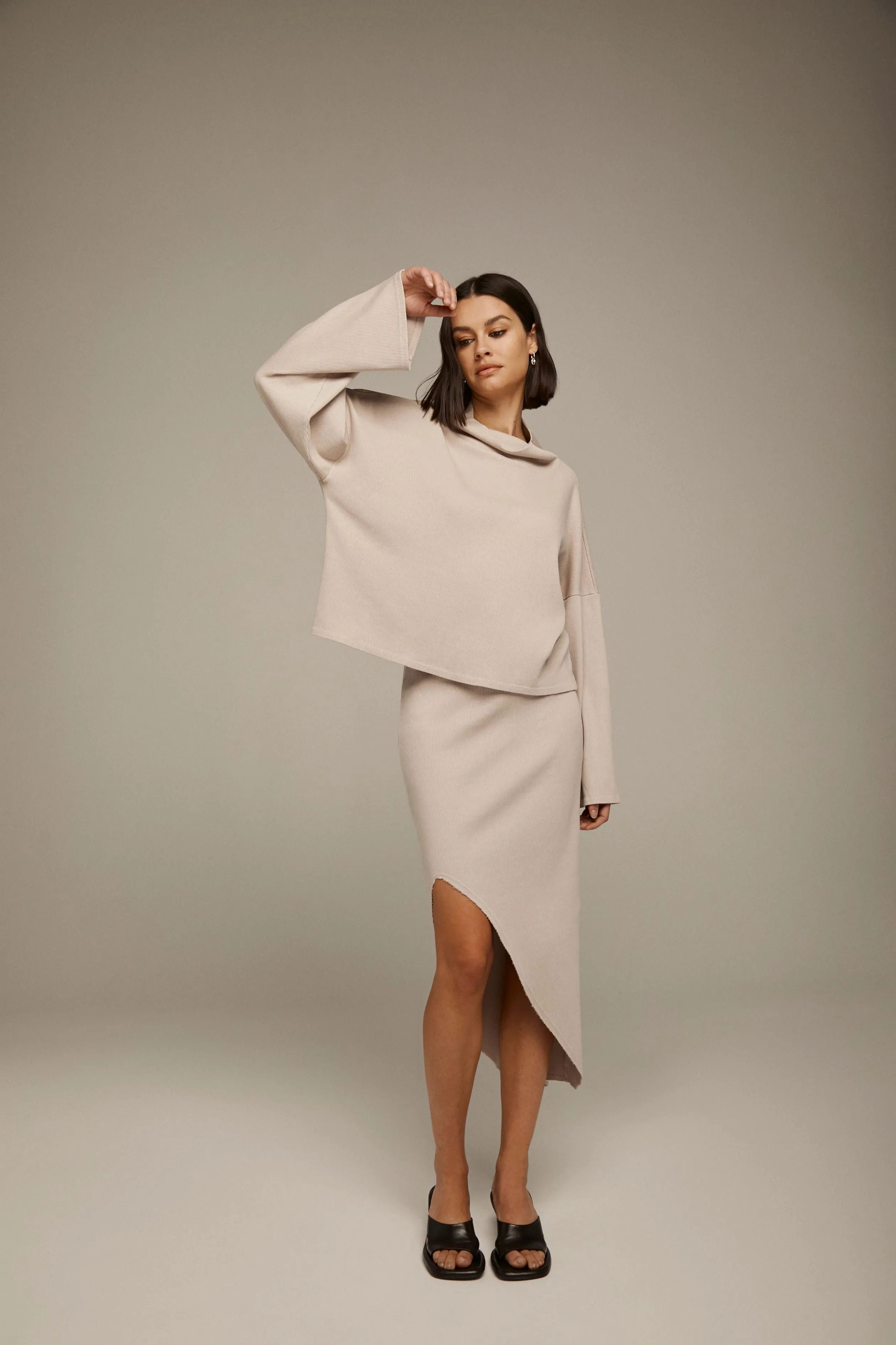 Ribbed Oversized Turtleneck Pullover