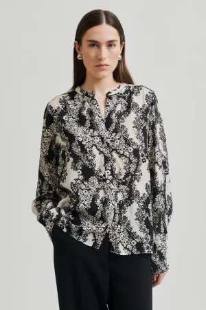 Second Female, Blume Shirt | Black