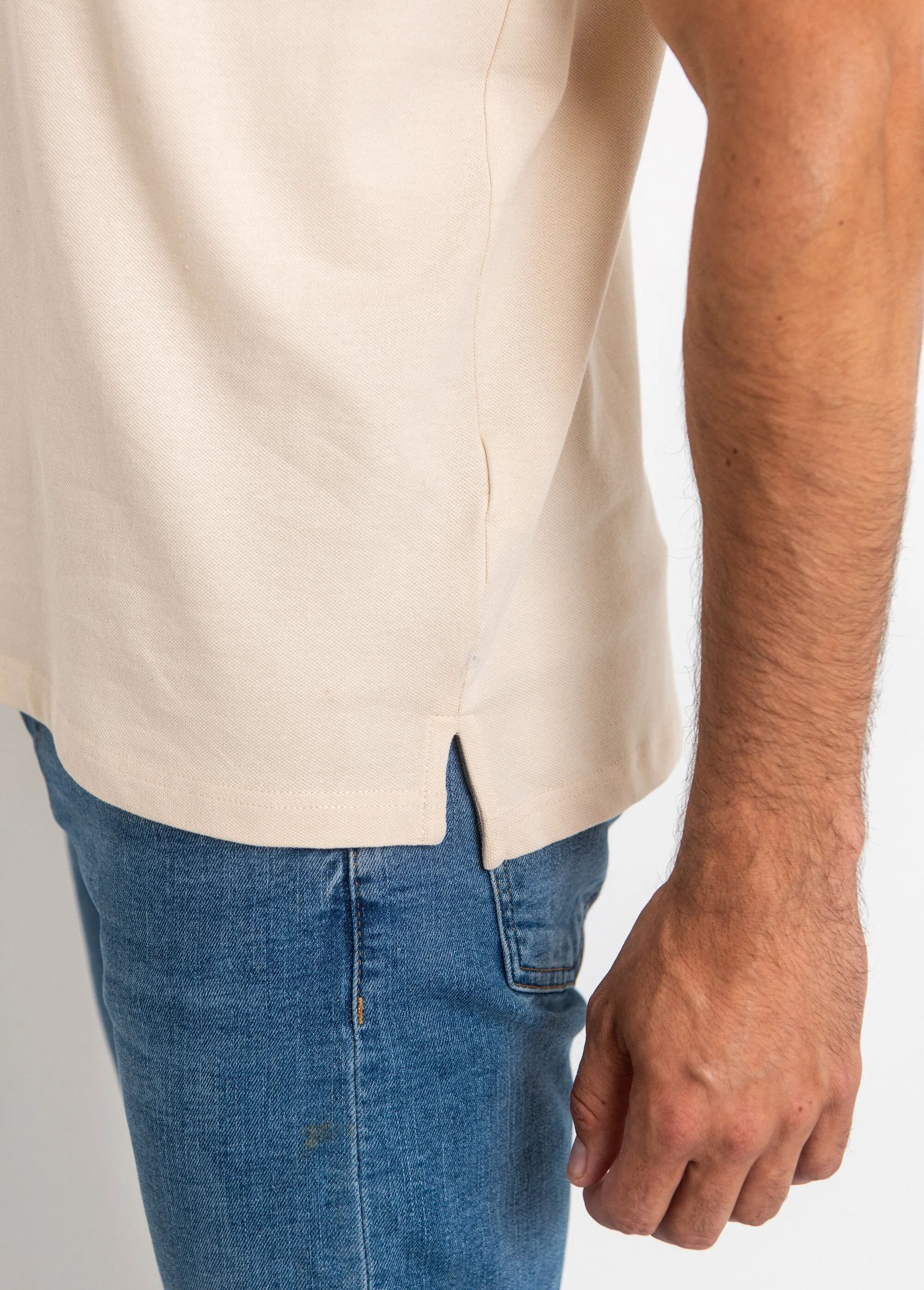 Short sleeve polo shirt with mandarin collar