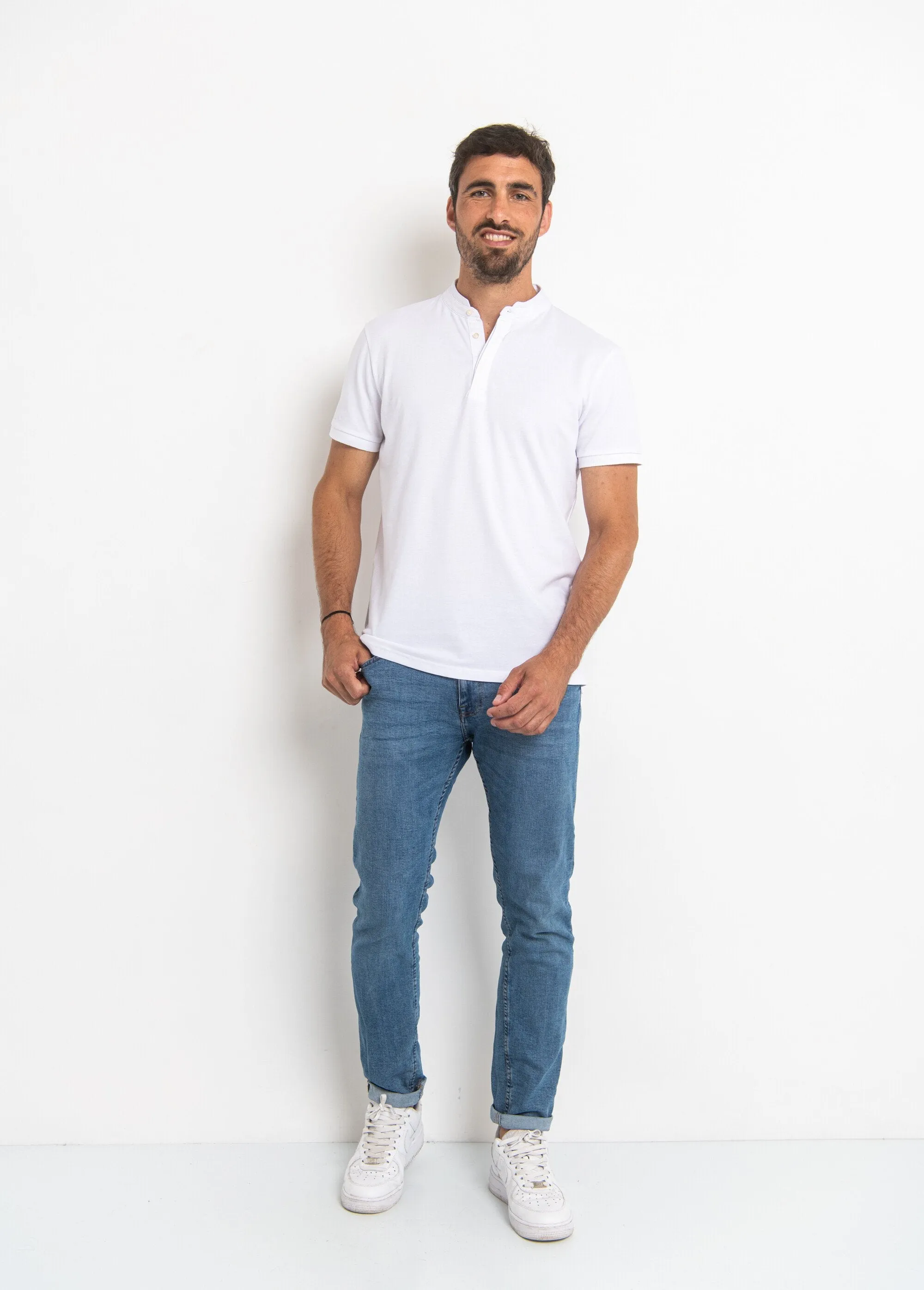Short sleeve polo shirt with mandarin collar