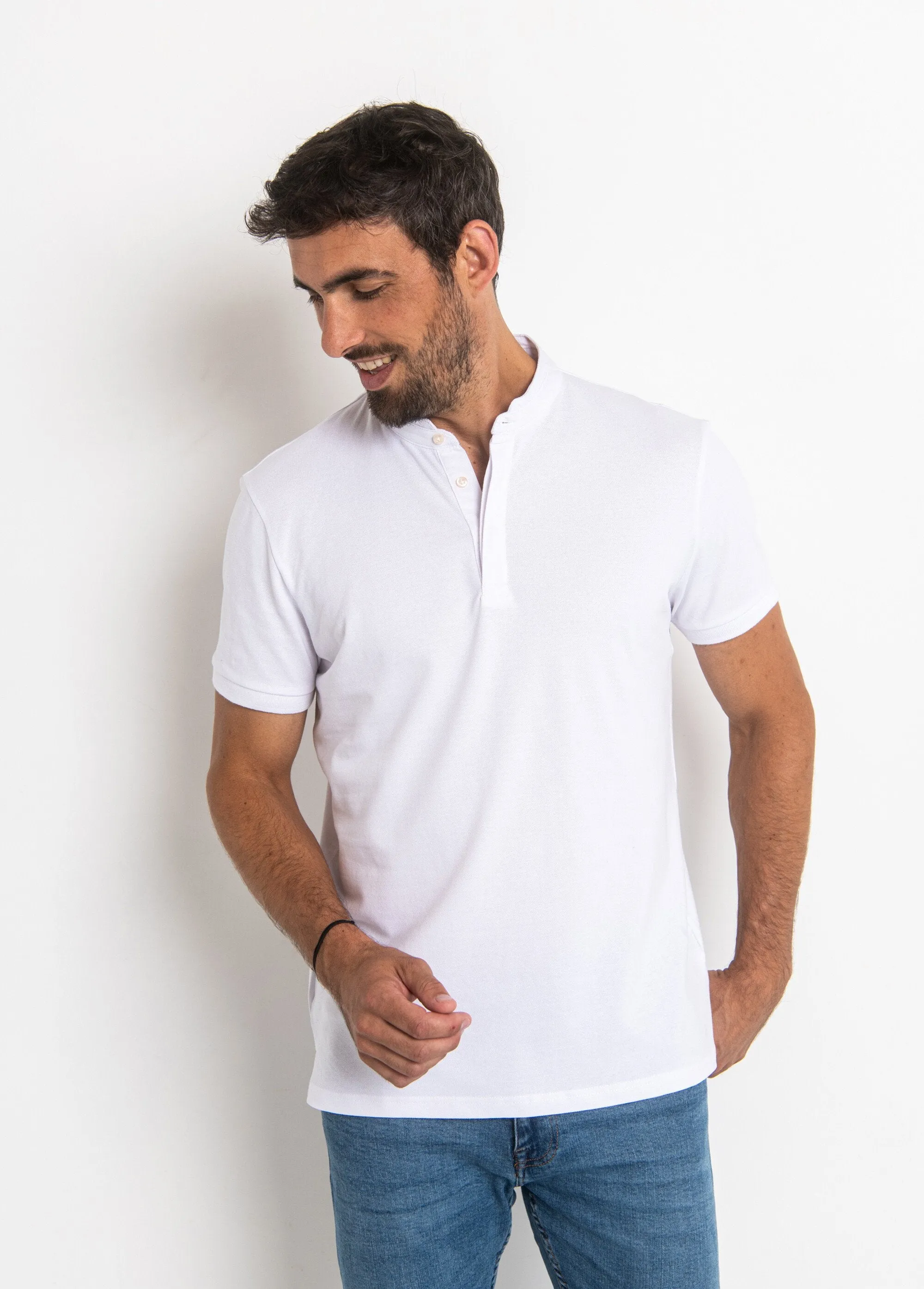 Short sleeve polo shirt with mandarin collar