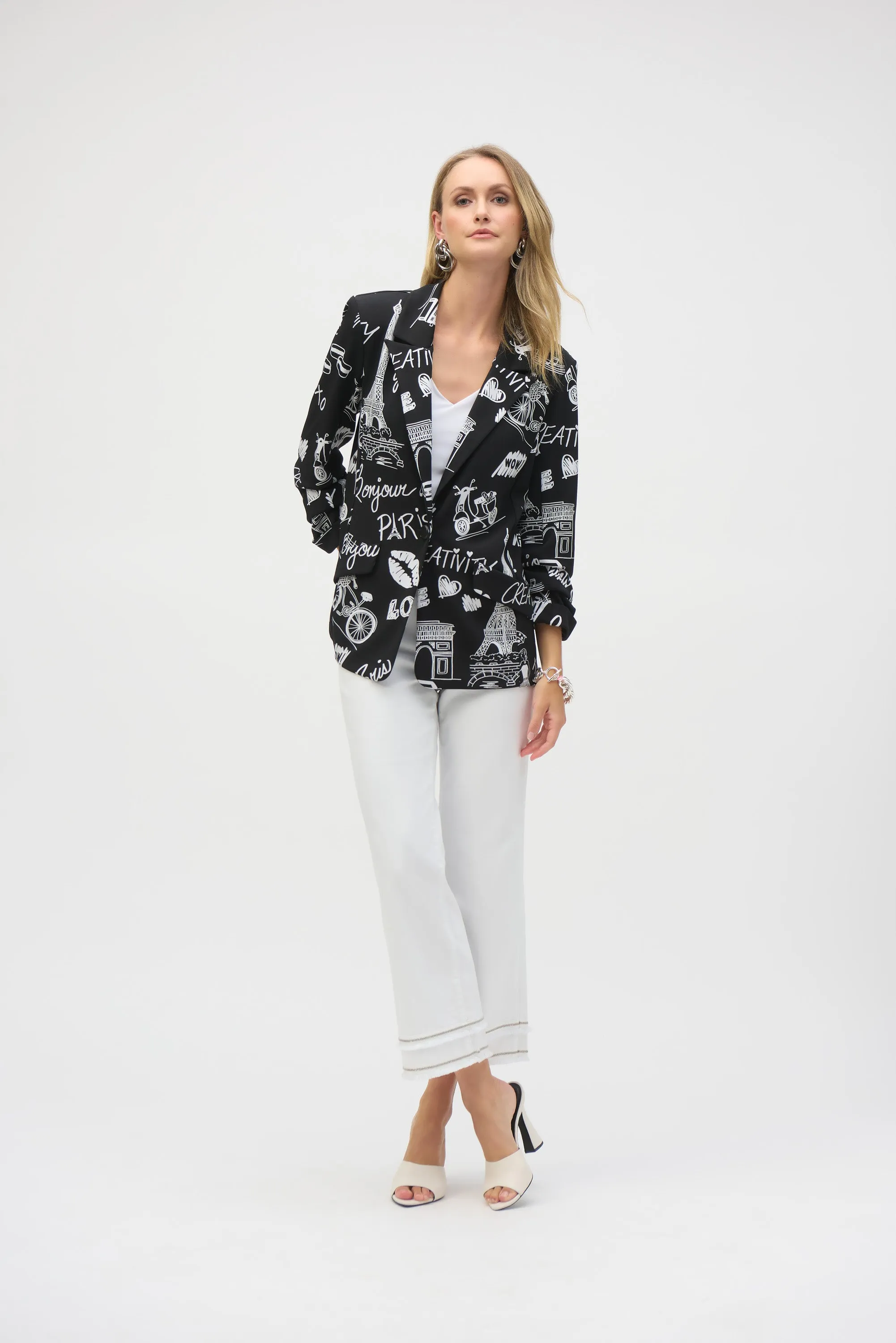 Silky Knit Conversational Print Straight Blazer