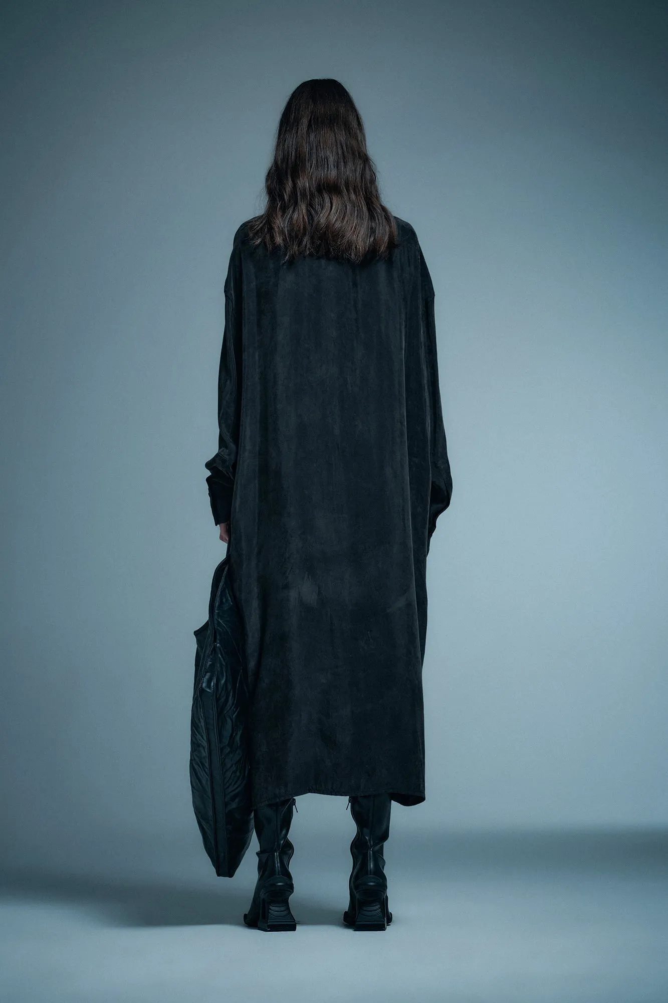 Tencel Loose-Fit Long Shirt