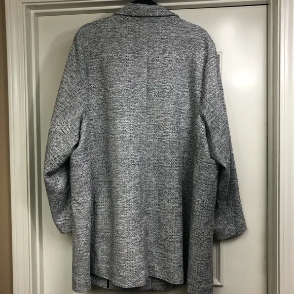 Torrid textured long length soft blazer.